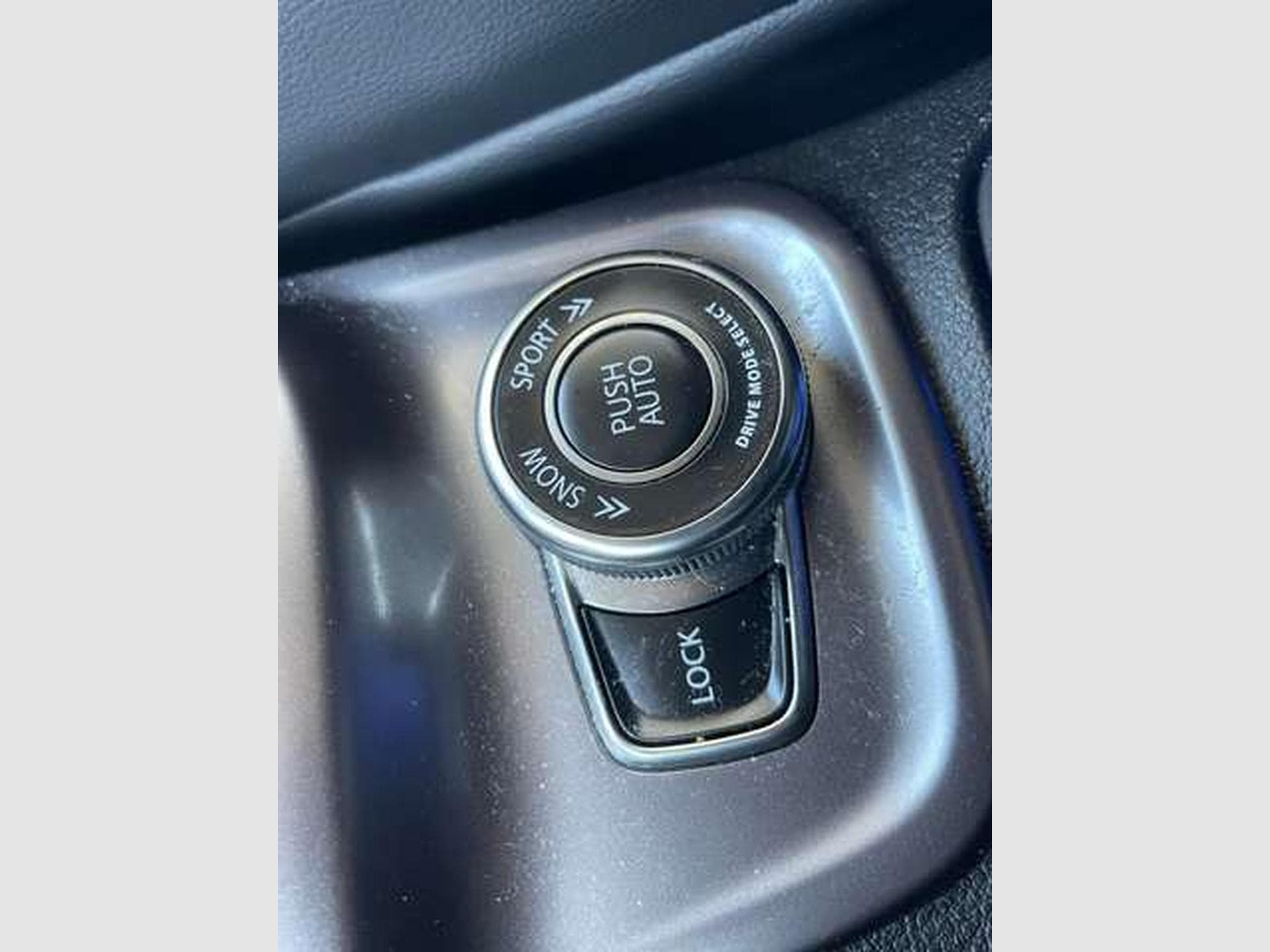 Suzuki Vitara 1.4 4x4 Hybride GARANTIE JUSQU'A 03/2030 (2023) - Photo 20