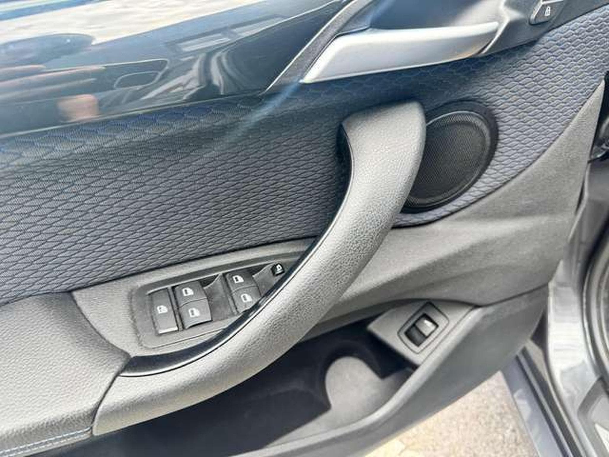 BMW X1 X1 18i. M Sport jusqu'à 48 mois de garantie (2021) - Foto 8