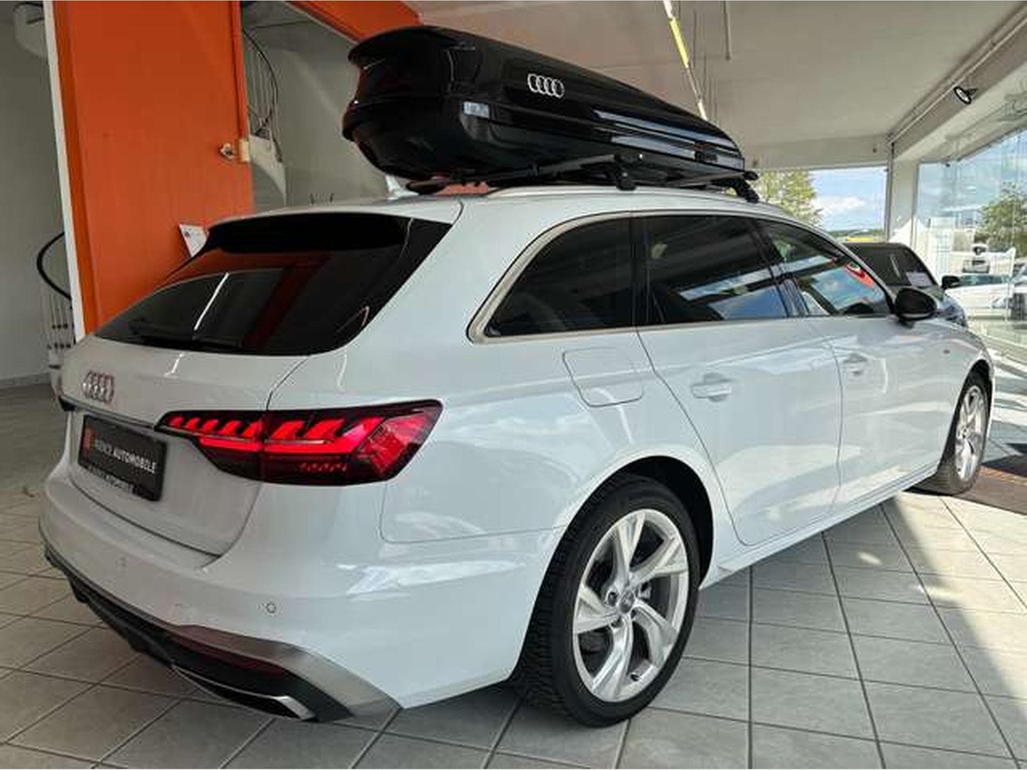 Audi A4 Avant 30 TDI S line - JUSQU'A 48 MOIS DE GARANTIE (2020) - Foto 5