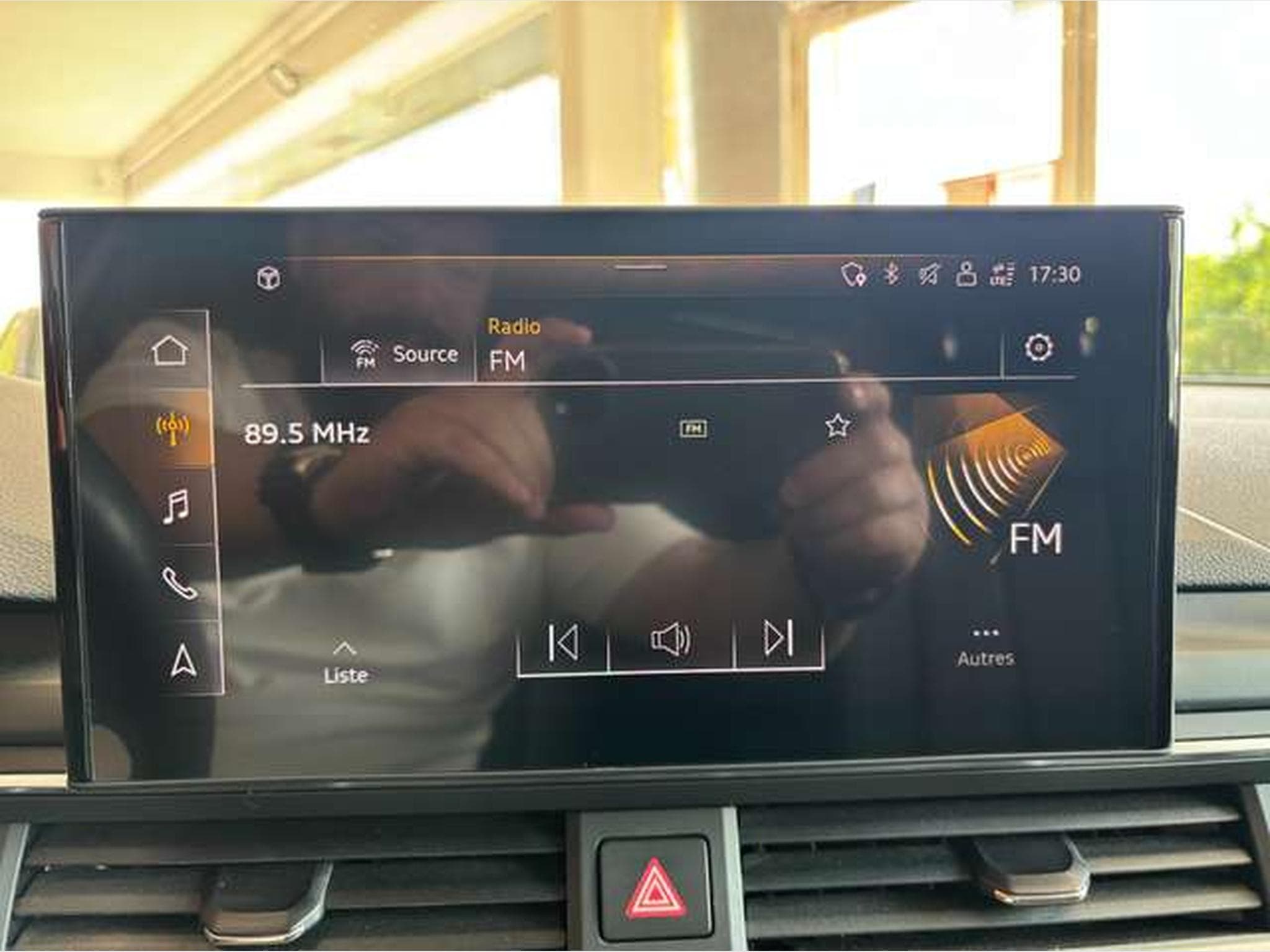 Audi A4 Avant 30 TDI S line - JUSQU'A 48 MOIS DE GARANTIE (2020) - Foto 16