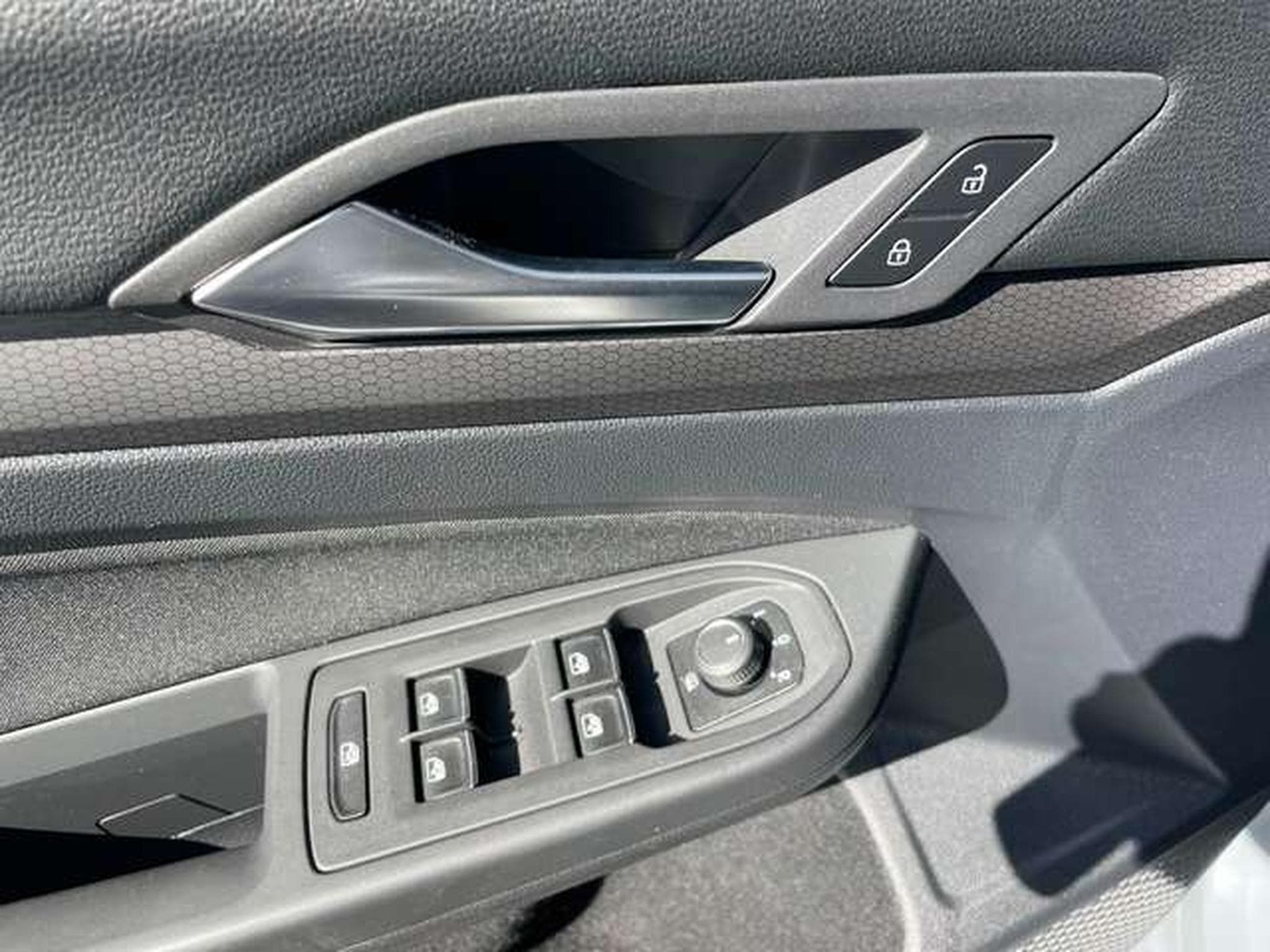 VW Golf 8 GTD 2.0 TDI SCR DSG - GARANTIE JUSQU'A 36 MOIS (2022) - Photo 9