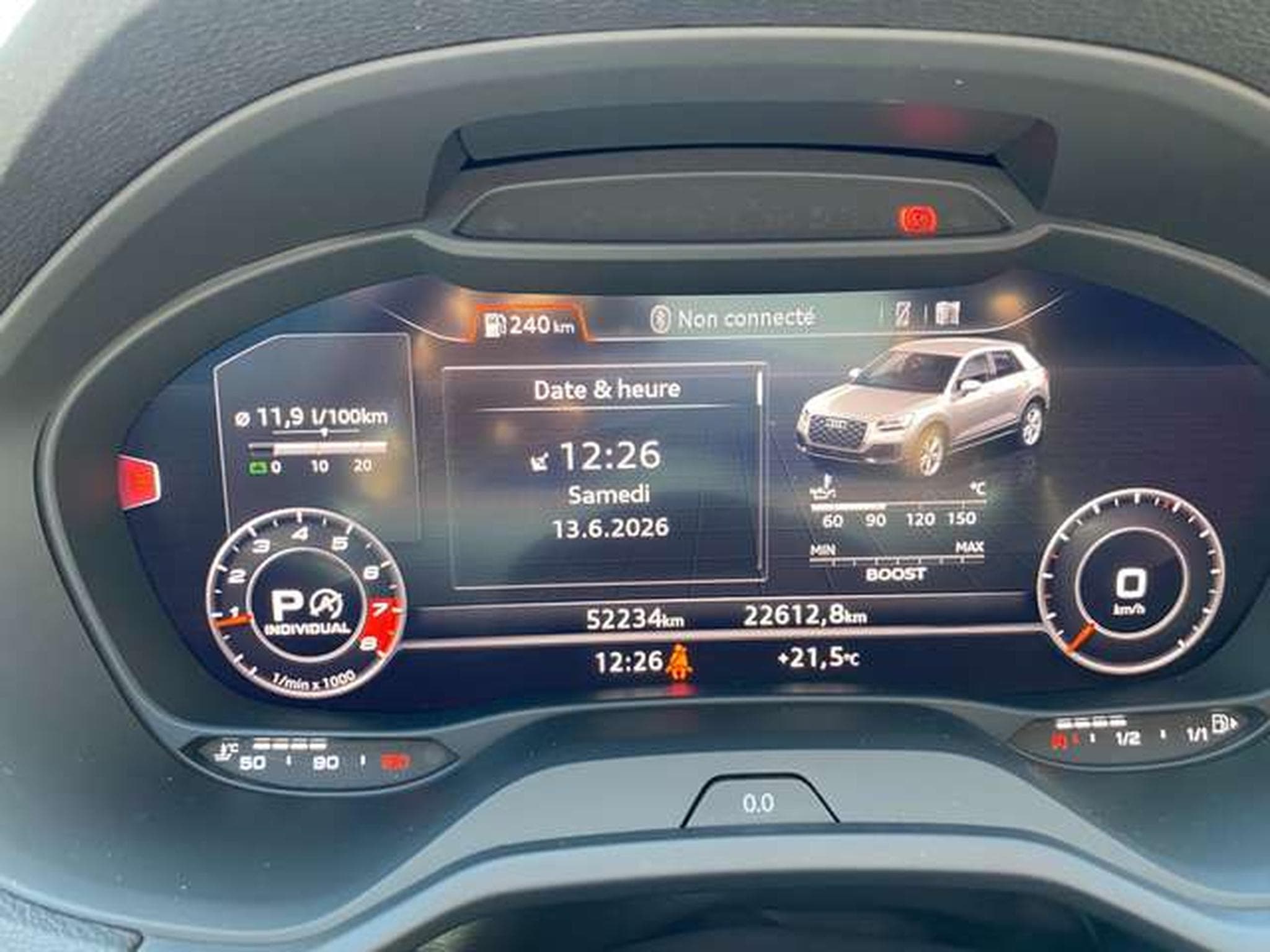 Audi SQ2 SQ2 TFSI quattro S tronic (2020) - Foto 11
