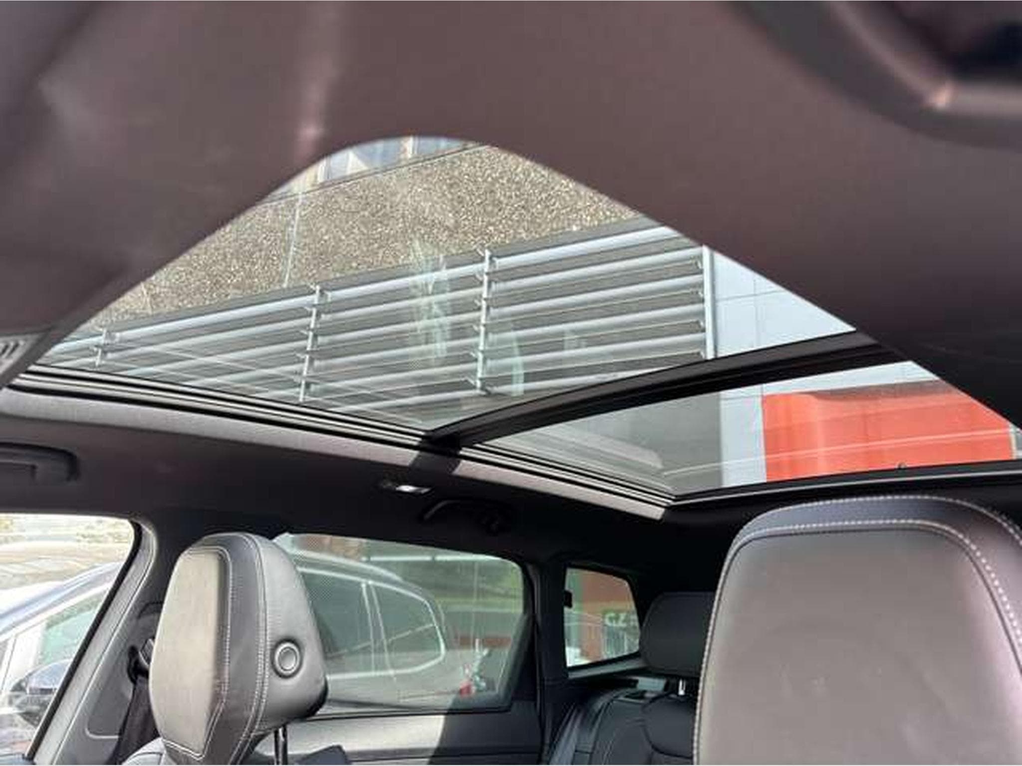 Skoda Karoq 2.0 TSI 4x4 DSG Sportline-GARANTIE JUSQU'A 48 MOIS (2023) - Foto 18
