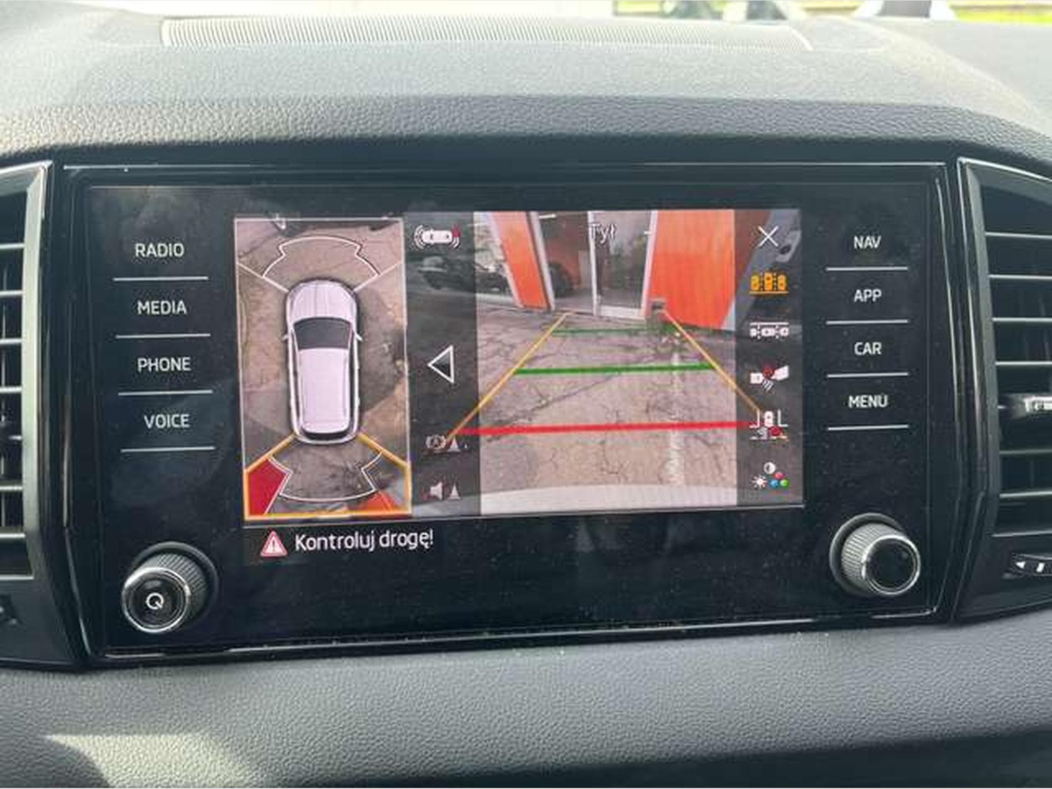 Skoda Karoq 2.0 TSI 4x4 DSG Sportline-GARANTIE JUSQU'A 48 MOIS (2023) - Foto 16