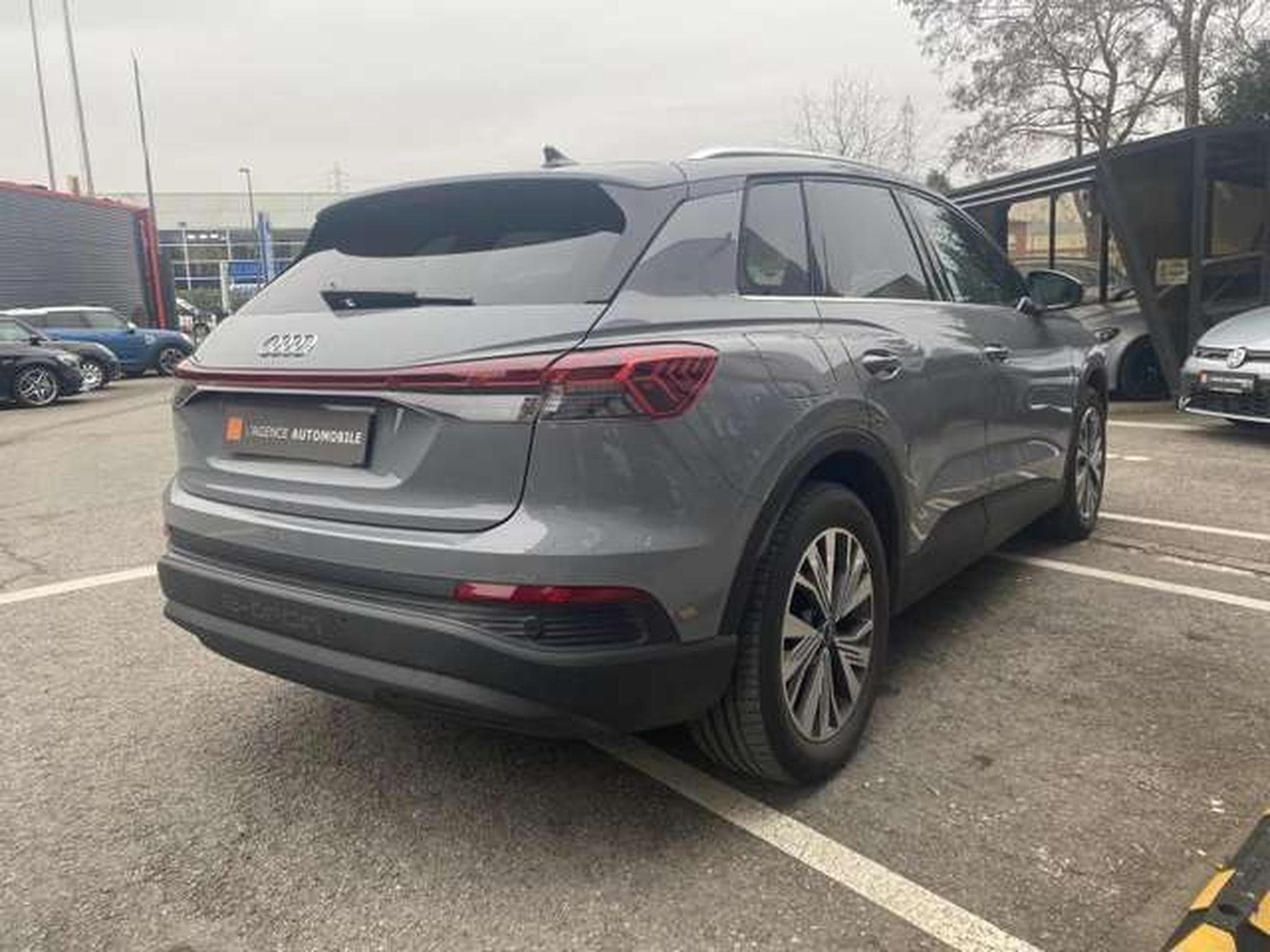 Audi Q4 e-tron 45 design edition - JUSQU'A 48 MOIS DE GARANTIE (2024) - Photo 6