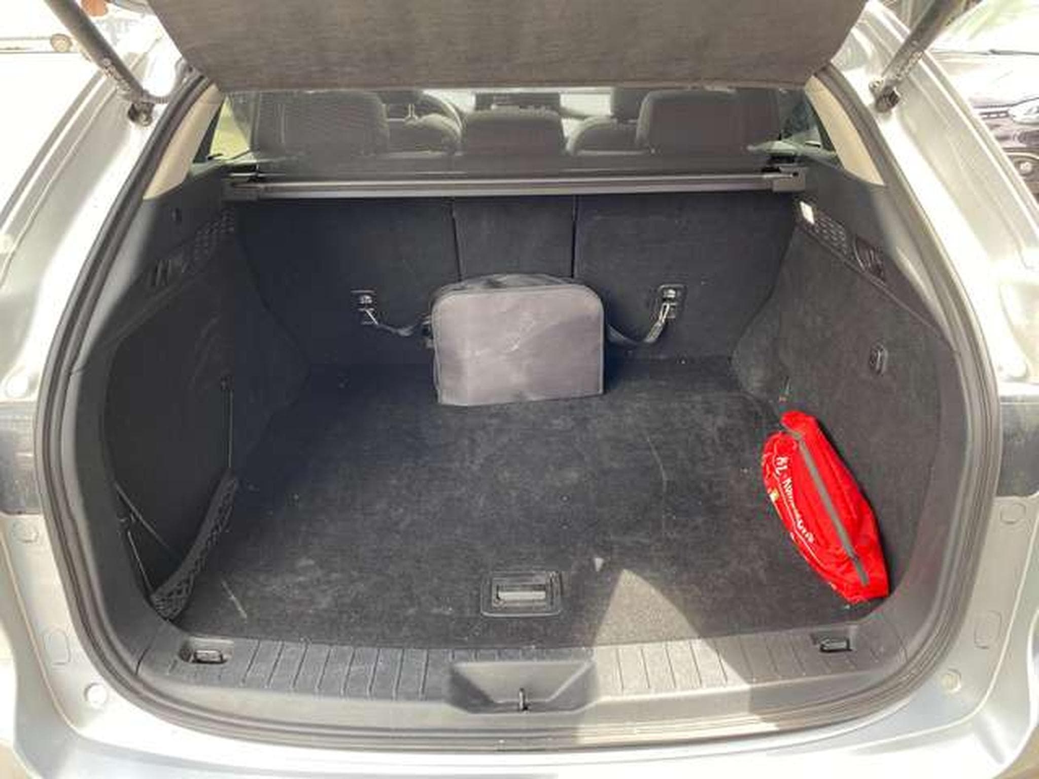 Mazda CX-60 CX-60 AWD PHEV Aut. HOMURA (2024) - Foto 19