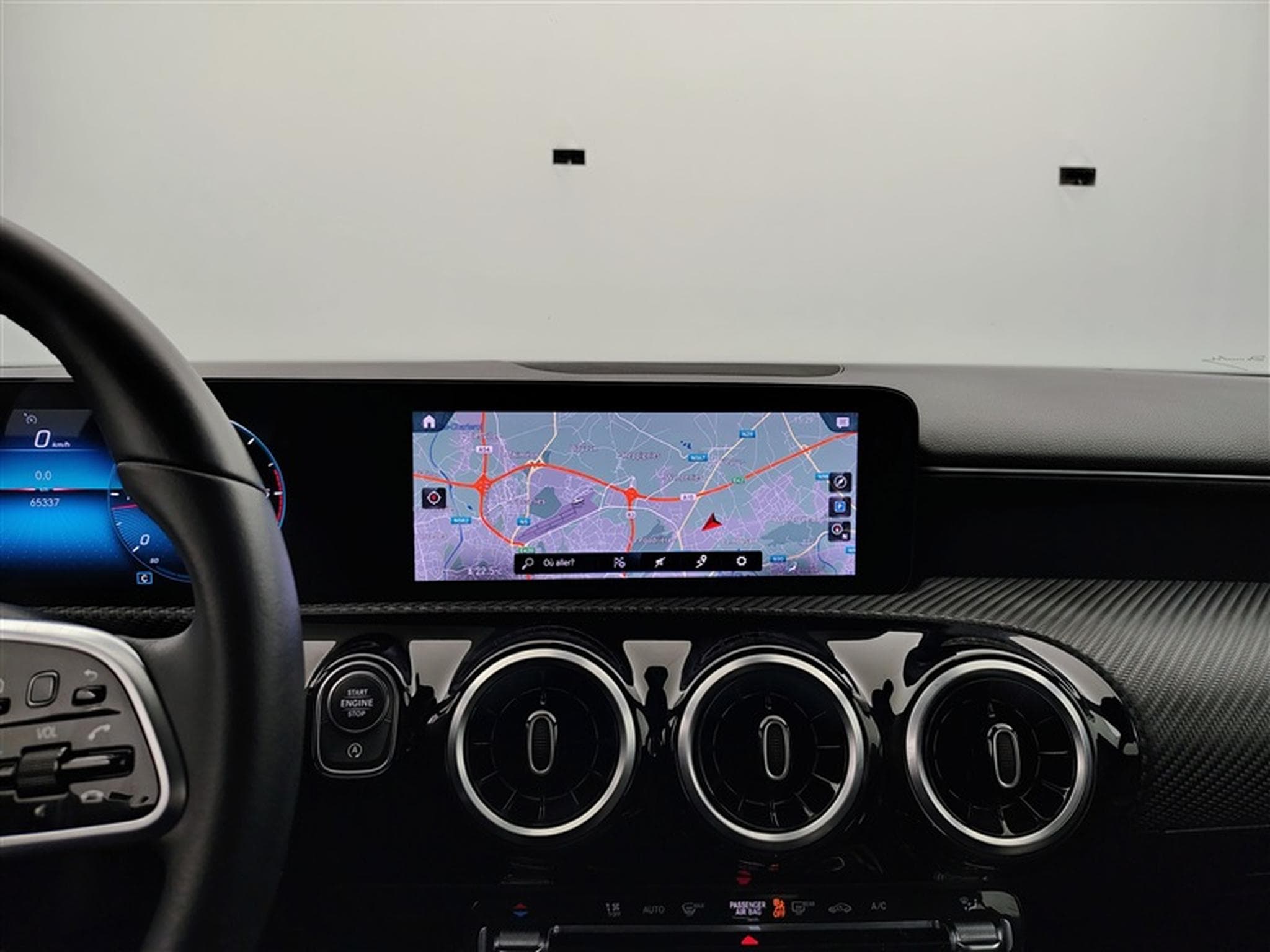 Mercedes CLA 180 180d Business Solution NAVI/FULL LED/JA16/PDC AV AR (2021) - Photo 11