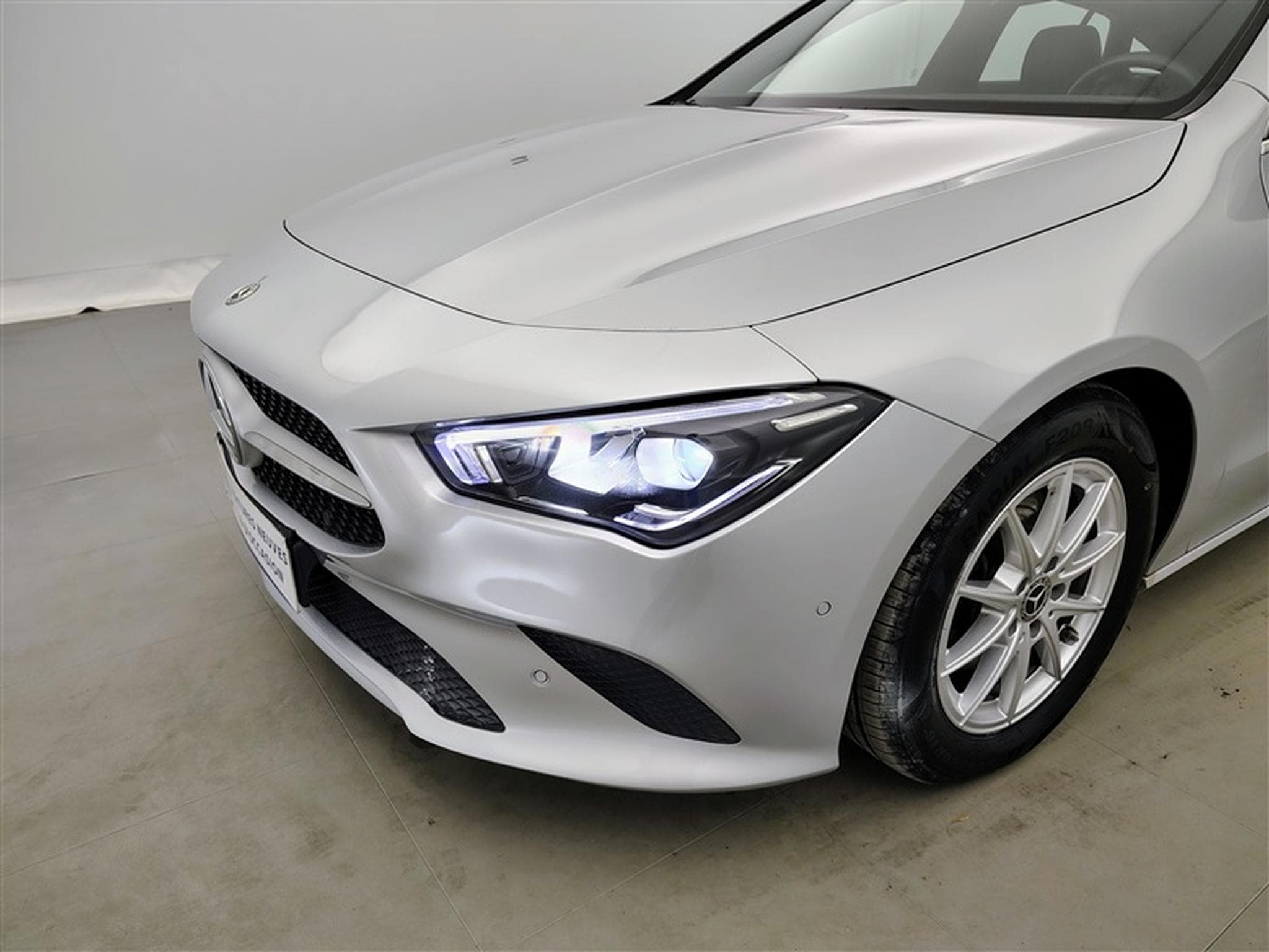 Mercedes CLA 180 180d Business Solution NAVI/FULL LED/JA16/PDC AV AR (2021) - Photo 15