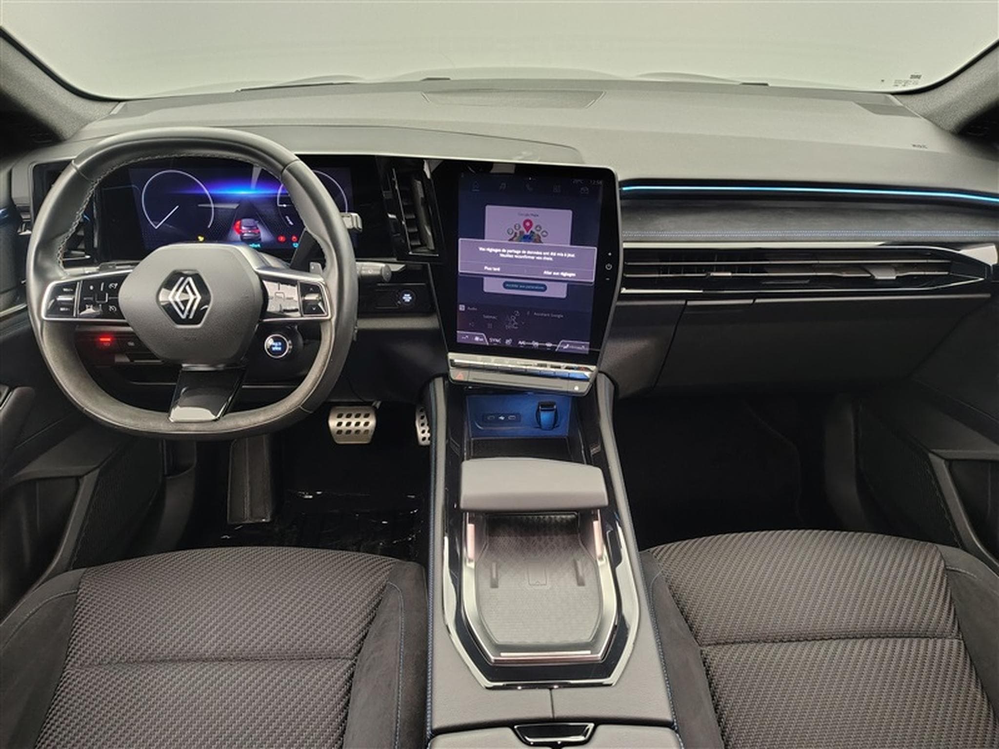 Renault Espace E-Tech HEV Esprit Alpine 7pl. NAVI / FULL LED / CAMERA 360° (2024) - Foto 8