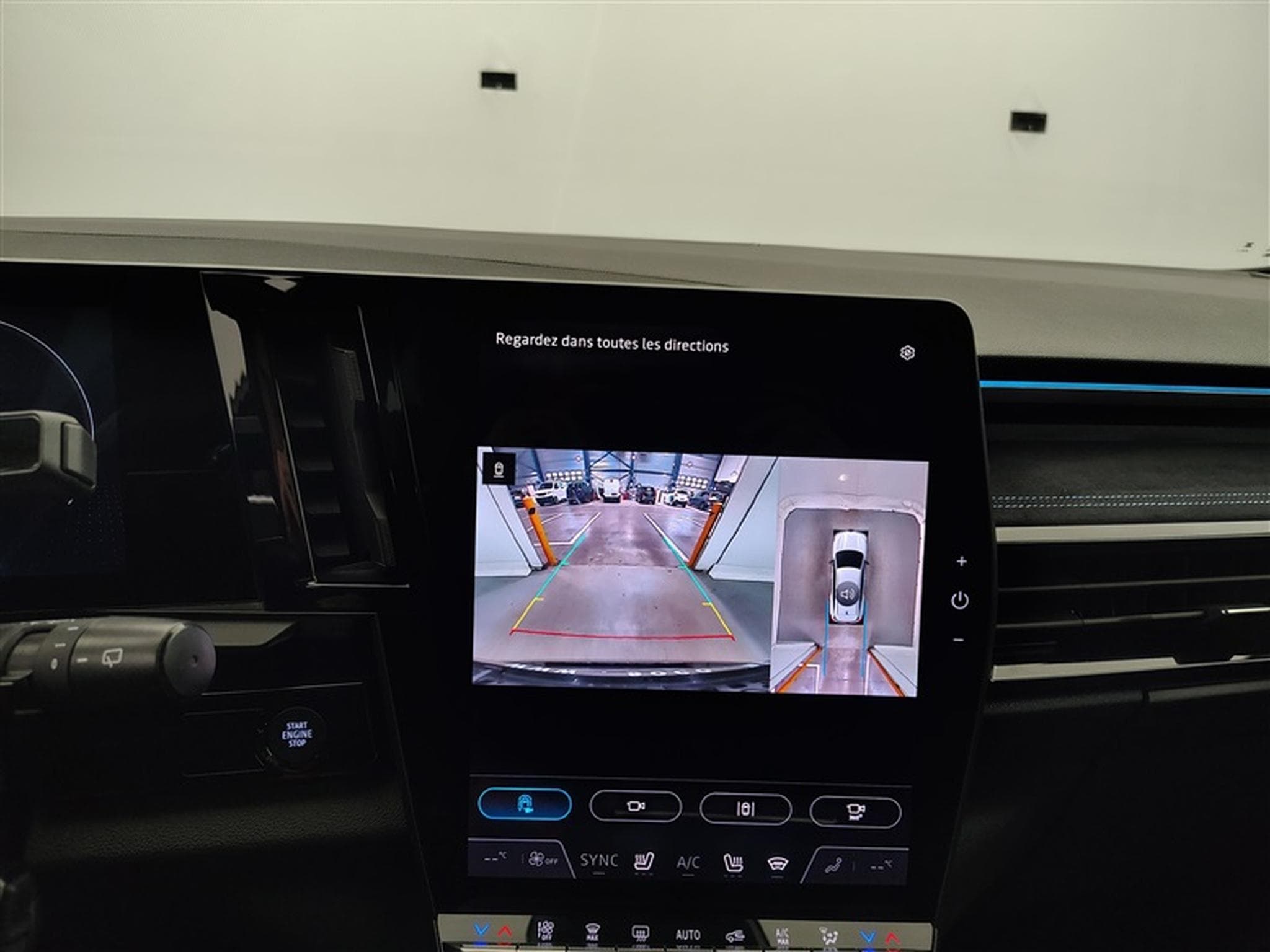 Renault Espace E-Tech HEV Esprit Alpine 7pl. NAVI / FULL LED / CAMERA 360° (2024) - Foto 18