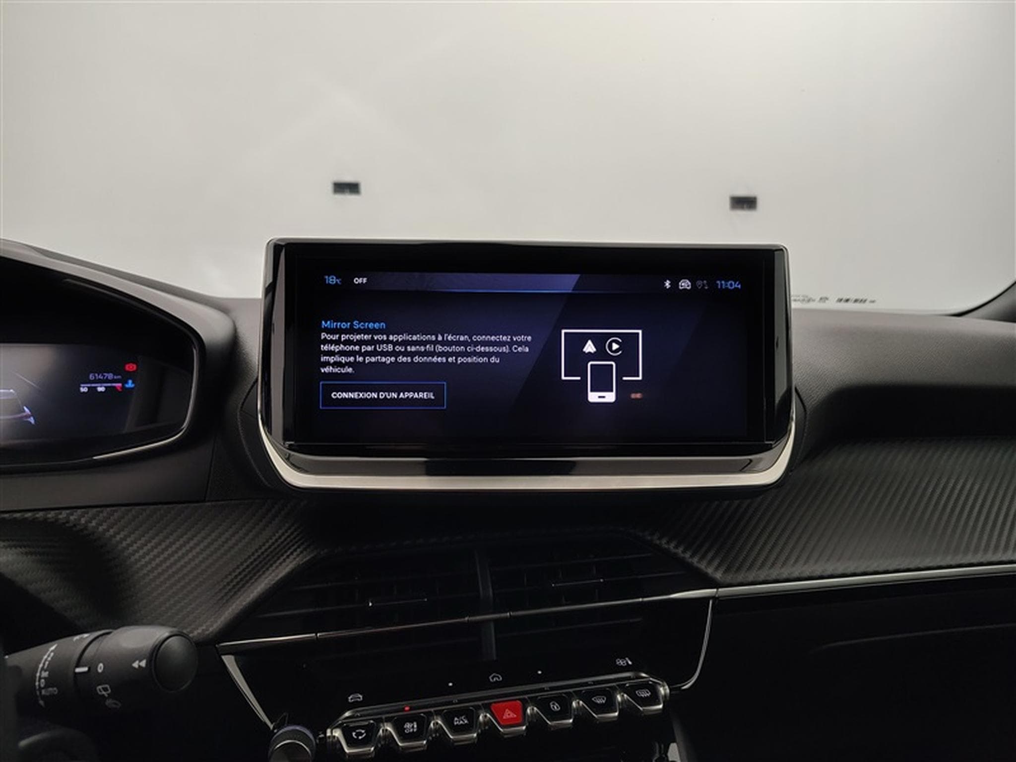 Peugeot 2008 1.2 PureTech 130Cv EAT8 Allure NAVI / CARPLAY / S-CUIR (2024) - Foto 18