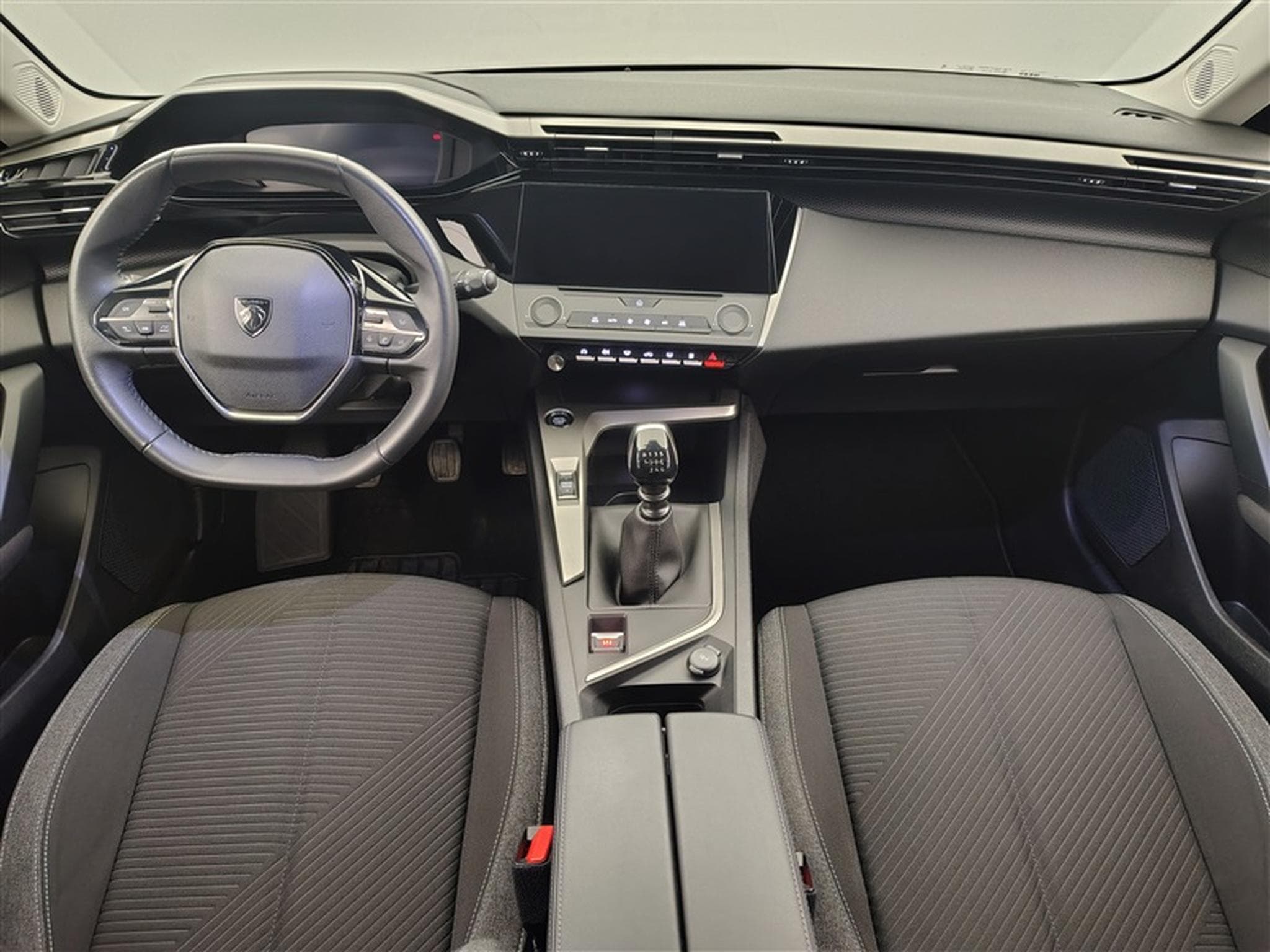 Peugeot 308 1.2 PureTech110cv  Active Pack NAVI / FULL LED / PDC AR (2022) - Photo 8