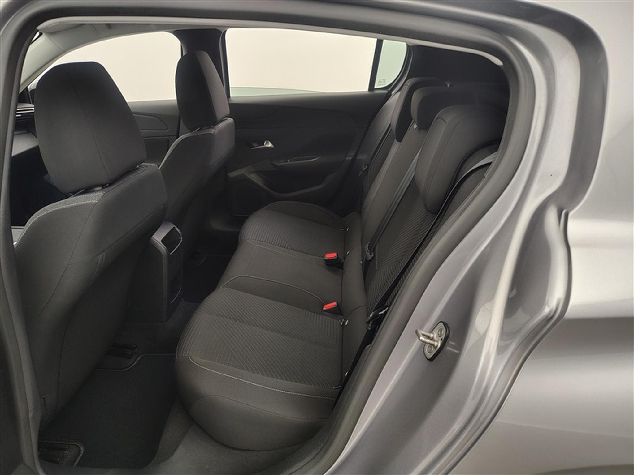 Peugeot 308 1.2 PureTech110cv  Active Pack NAVI / FULL LED / PDC AR (2022) - Photo 13