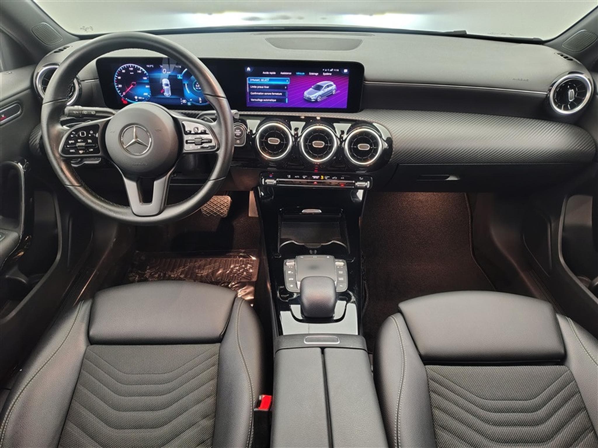 Mercedes A 180 d Business Solution (2020) - Foto 8