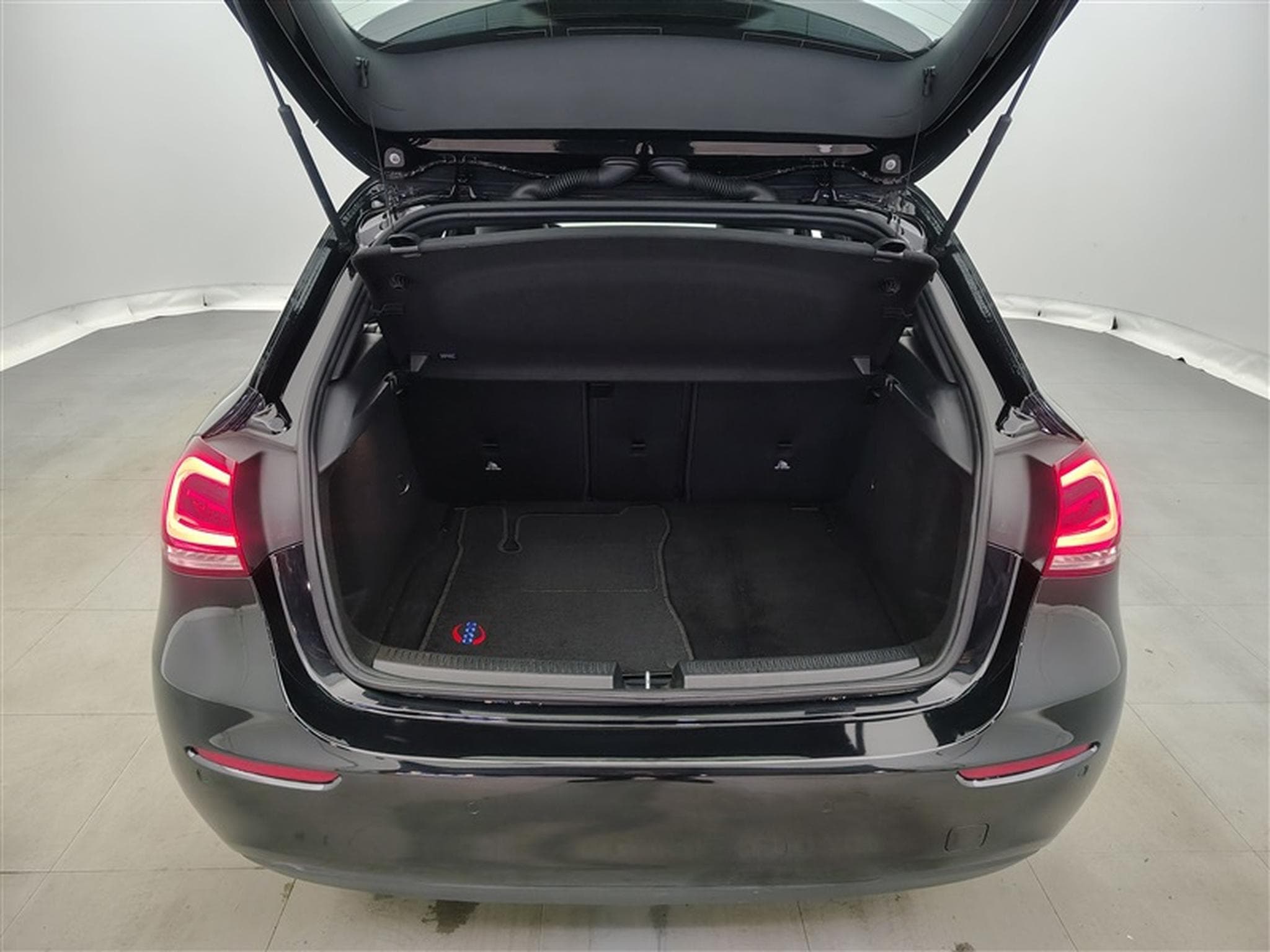 Mercedes A 180 d Business Solution (2020) - Foto 14