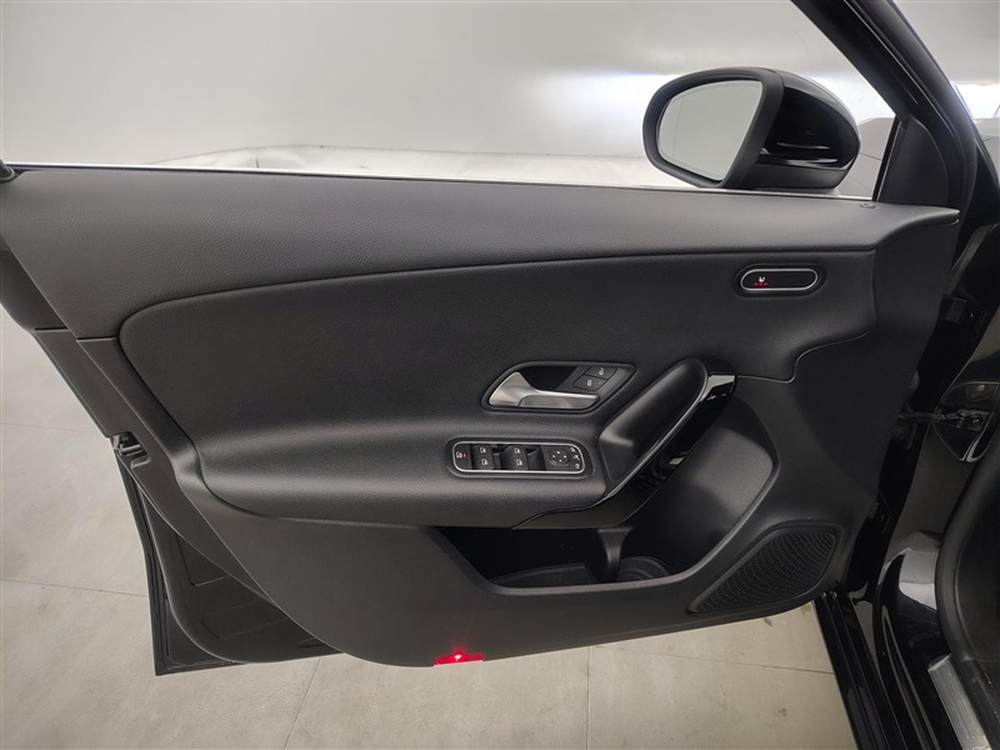 Mercedes A 180 d Business Solution (2020) - Foto 17