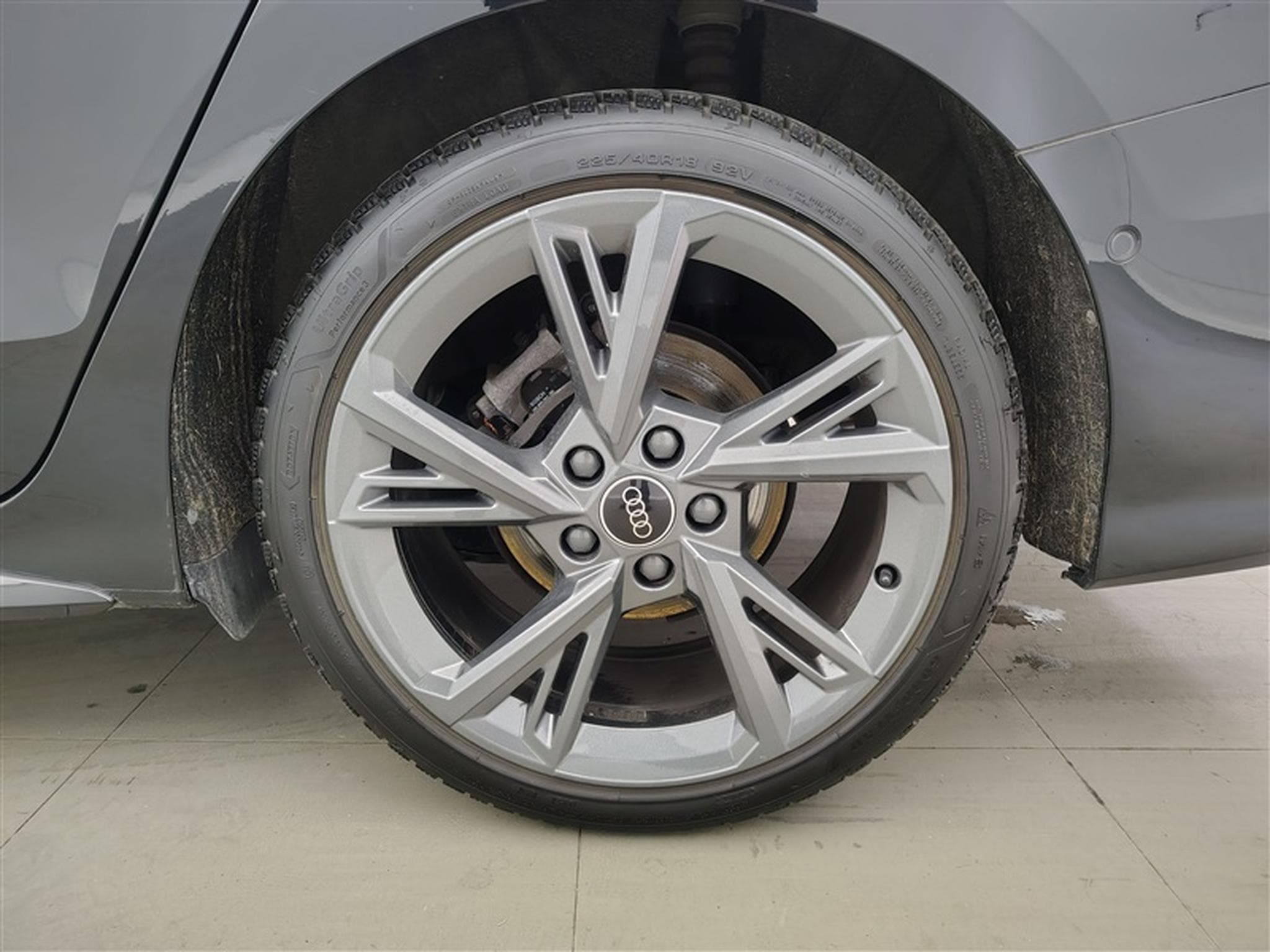Audi A3 30 TFSI S-Line S tronic  Cuir / Navi Cockpit / Led (2023) - Foto 6
