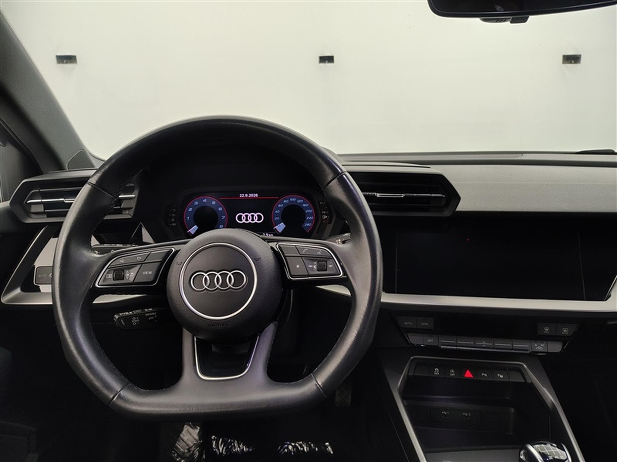 Audi A3 30 TFSI S-Line S tronic  Cuir / Navi Cockpit / Led (2023) - Foto 9