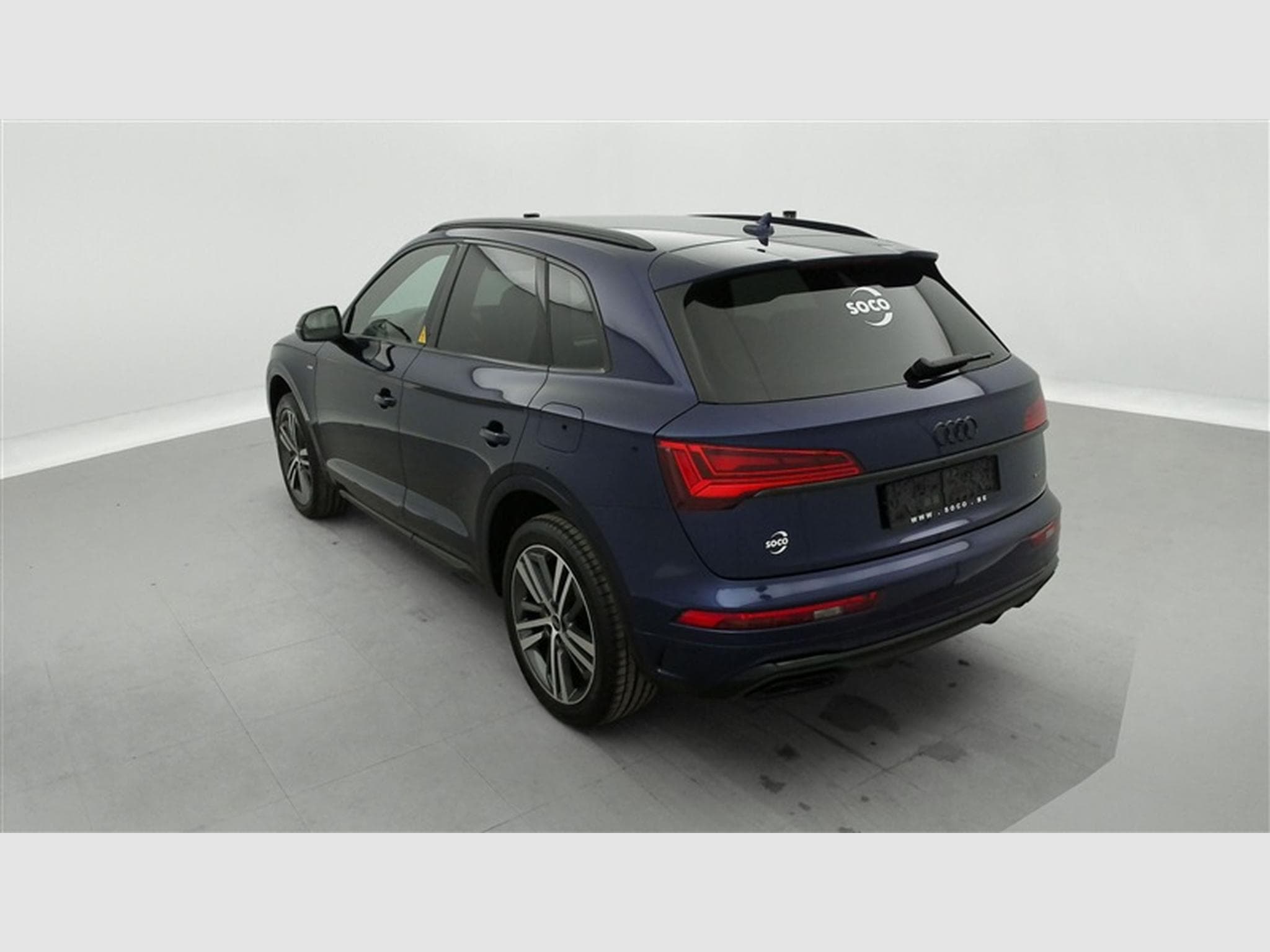 Audi Q5 PHEV 50 TFSIe Quattro S-Line NAVI / CAMERA / FULL LED (2024) - Foto 2