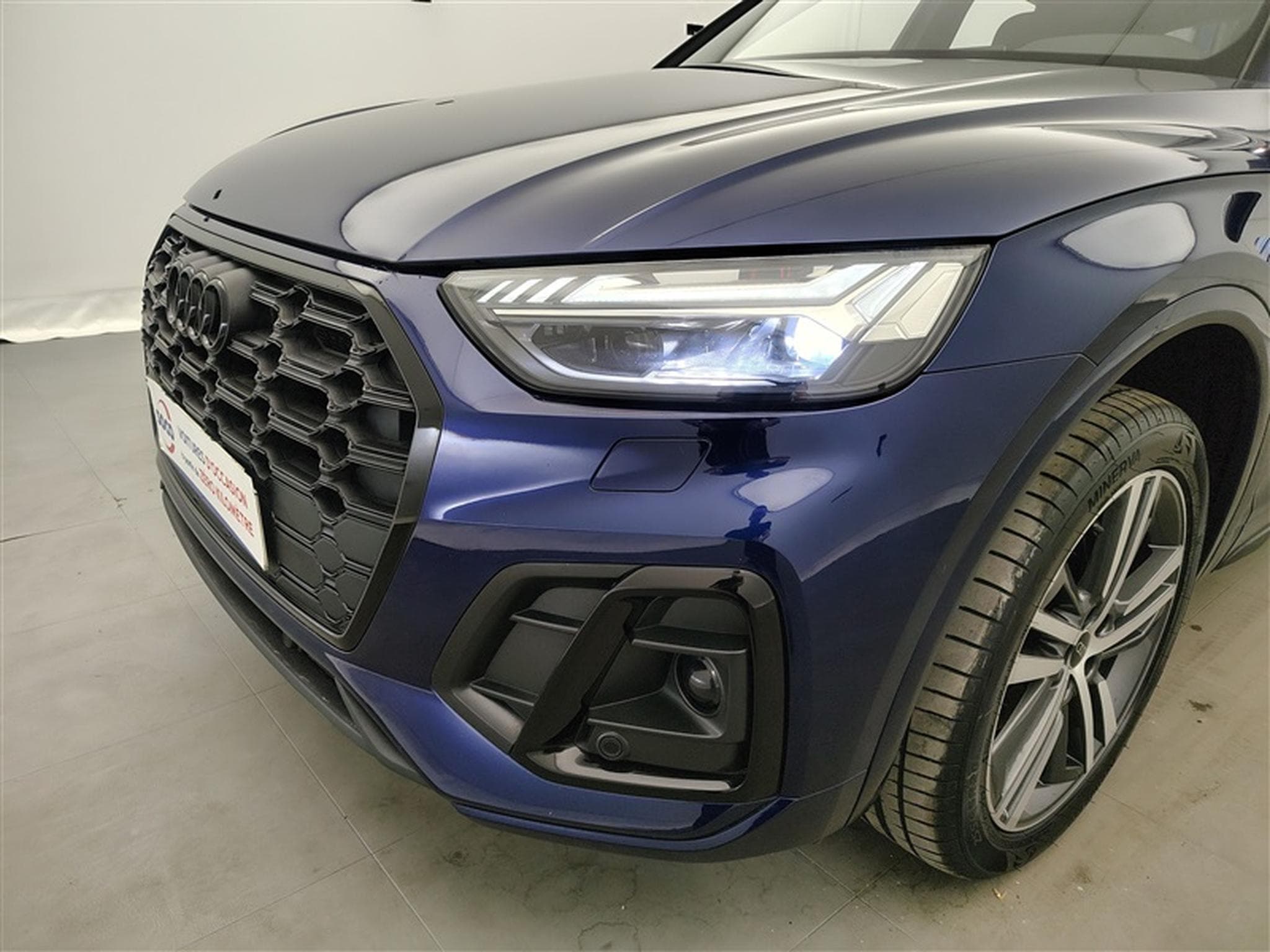Audi Q5 PHEV 50 TFSIe Quattro S-Line NAVI / CAMERA / FULL LED (2024) - Foto 15