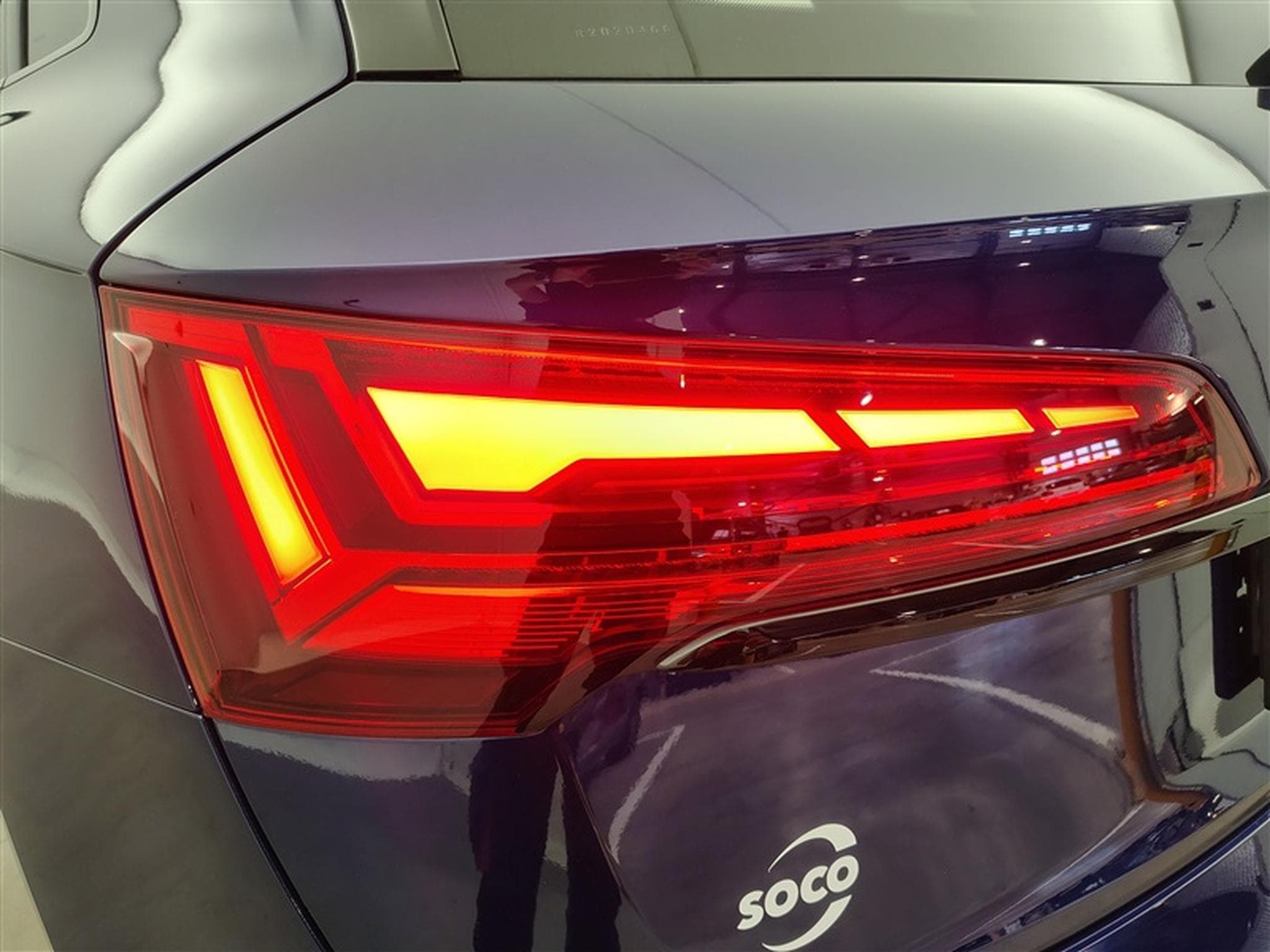 Audi Q5 PHEV 50 TFSIe Quattro S-Line NAVI / CAMERA / FULL LED (2024) - Foto 16