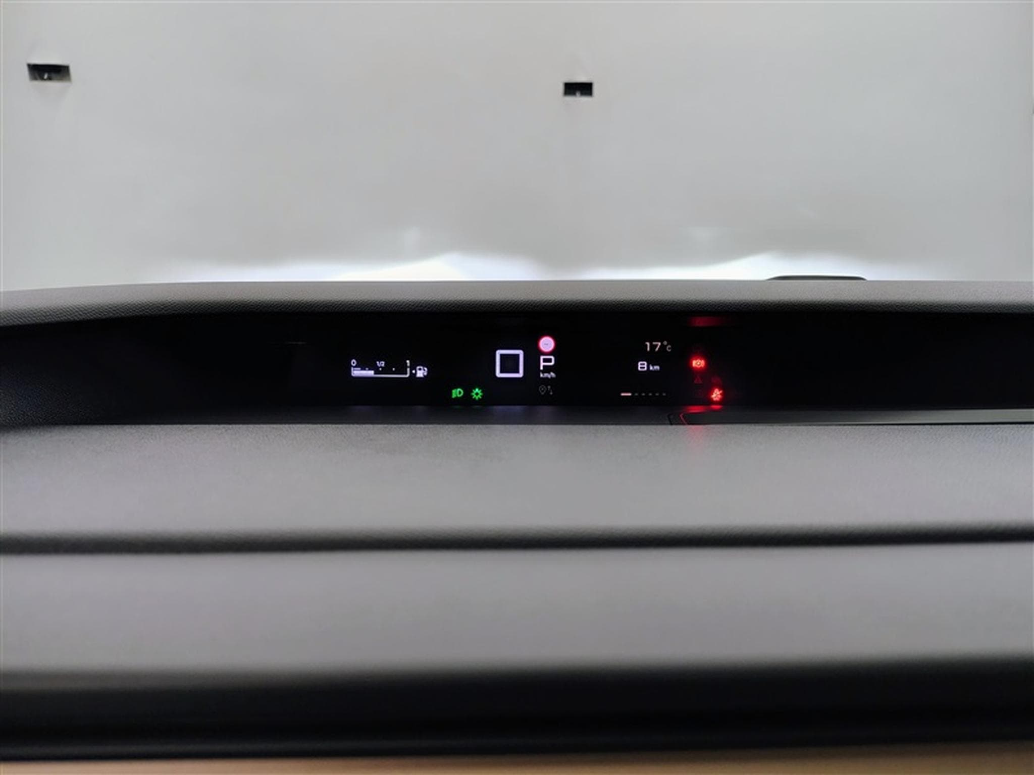 Citroën C3 Aircross 1.2 Hybrid 145cv e-DCS6 Plus CARPLAY / CAMERA / PDC AV+AR (2026) - Photo 10