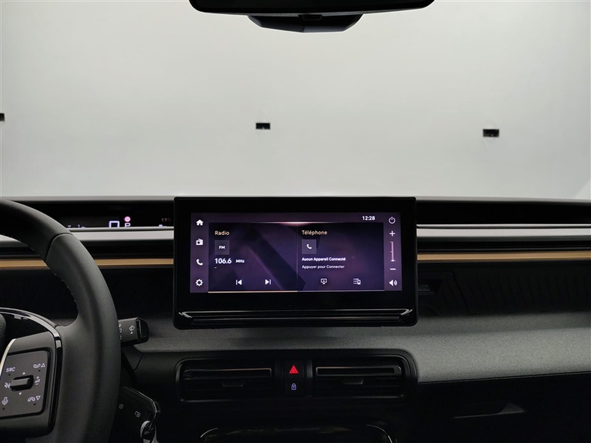Citroën C3 Aircross 1.2 Hybrid 145cv e-DCS6 Plus CARPLAY / CAMERA / PDC AV+AR (2026) - Photo 11