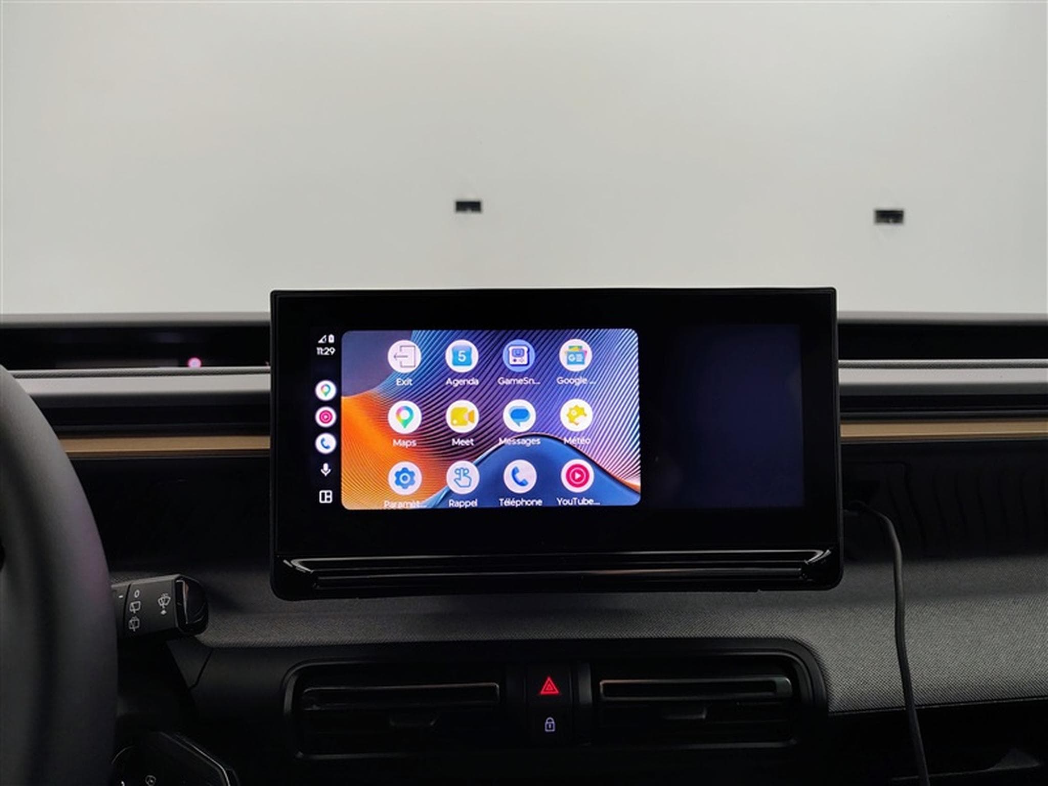 Citroën C3 Aircross 1.2 Hybrid 145cv e-DCS6 Plus CARPLAY / CAMERA / PDC AV+AR (2026) - Photo 19