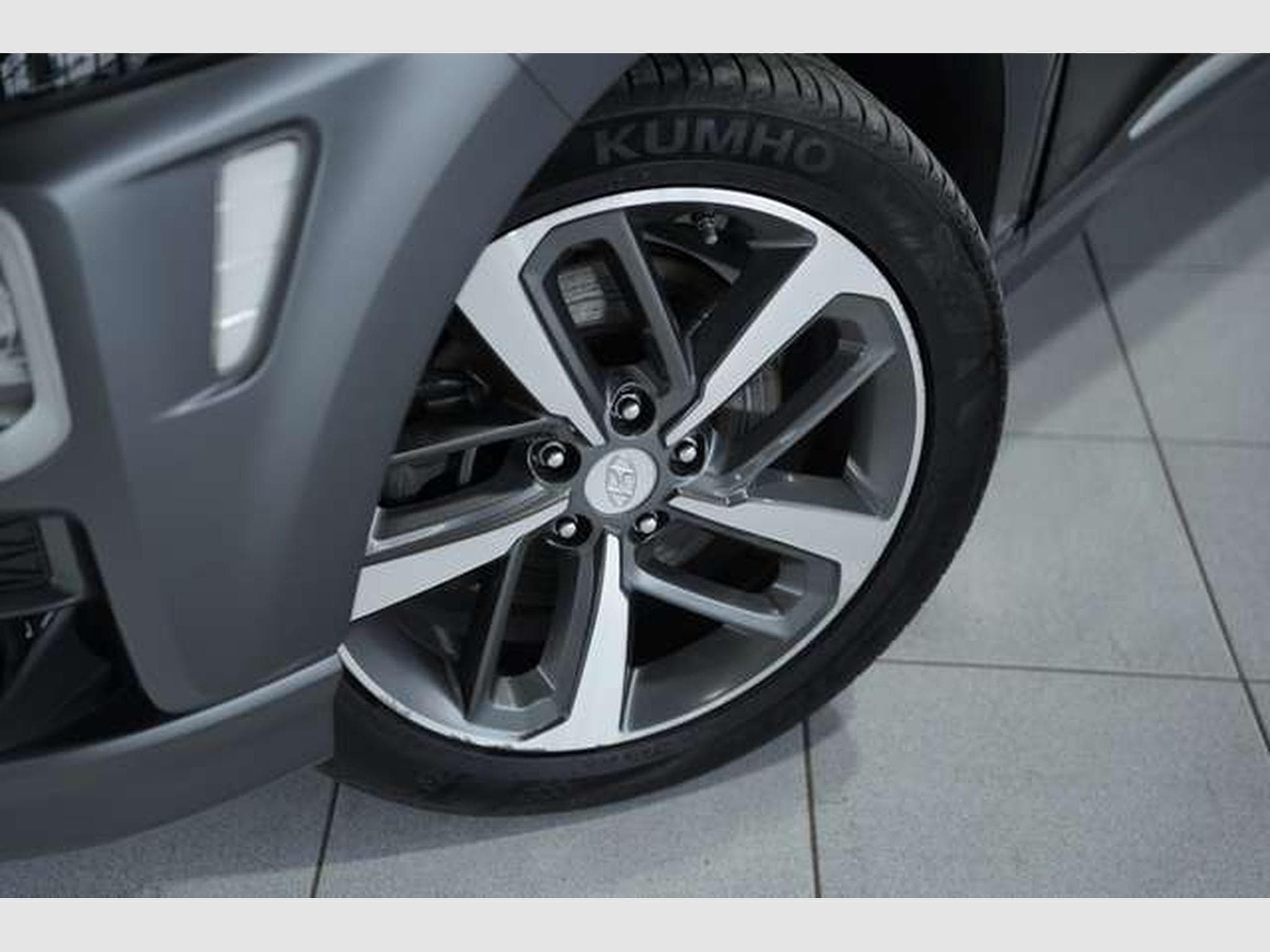 Hyundai KONA Style 4WD 2.Hand *Navi *Technik-Paket *SHZ (2019) - Photo 3