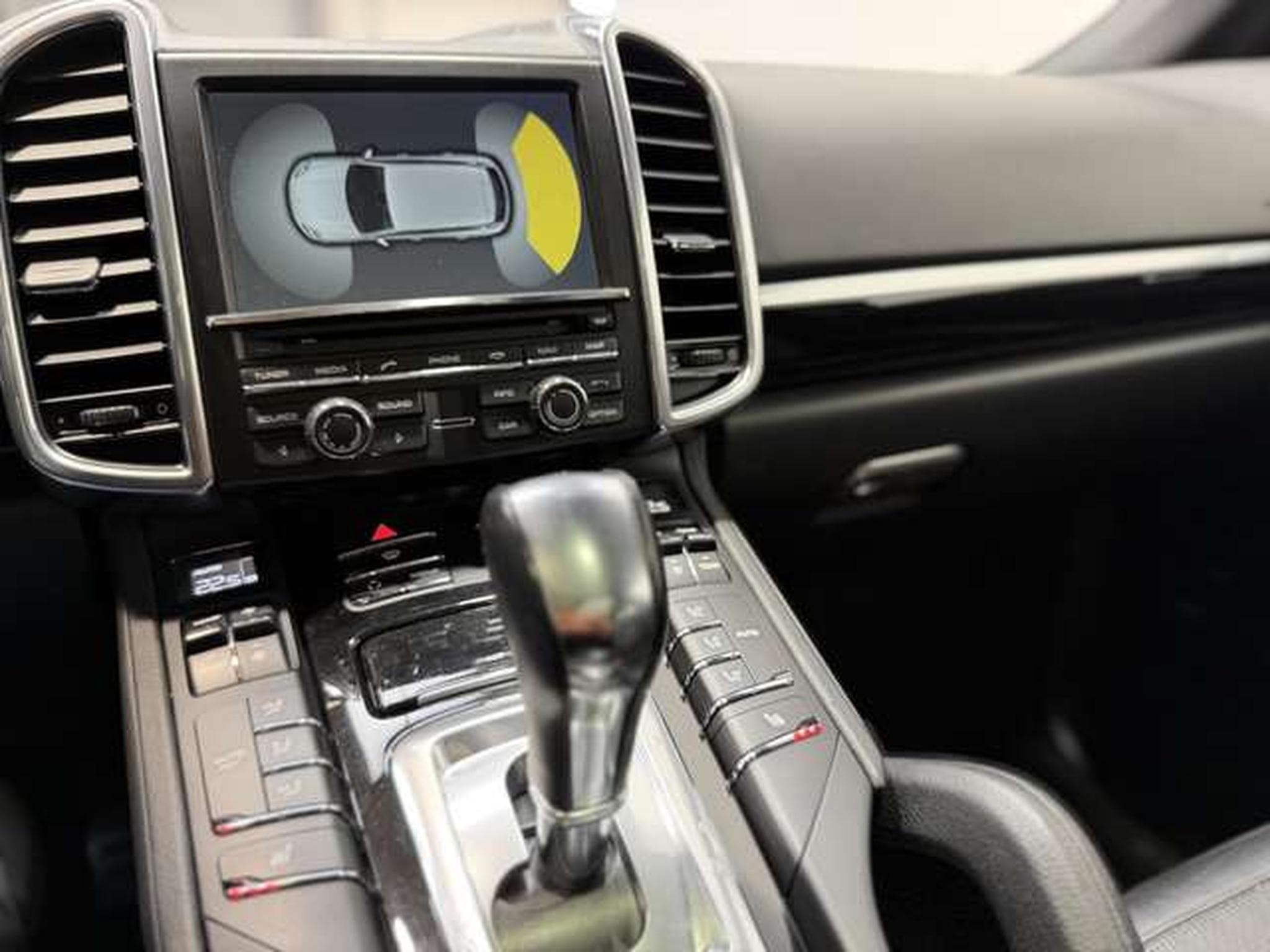 Porsche Cayenne Diesel Leder *2.HD *Pano *Memory *Navi (2012) - Photo 10