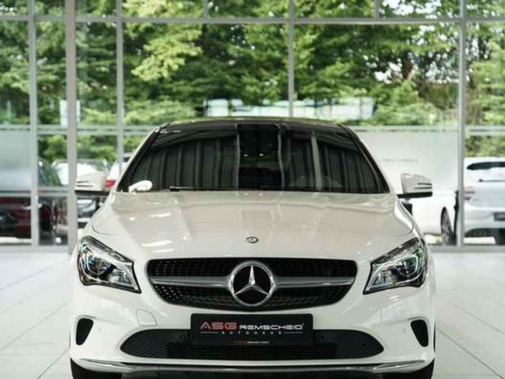 Mercedes CLA 220 4M Urban *18 *Pano*Navi (2016) - Photo 4