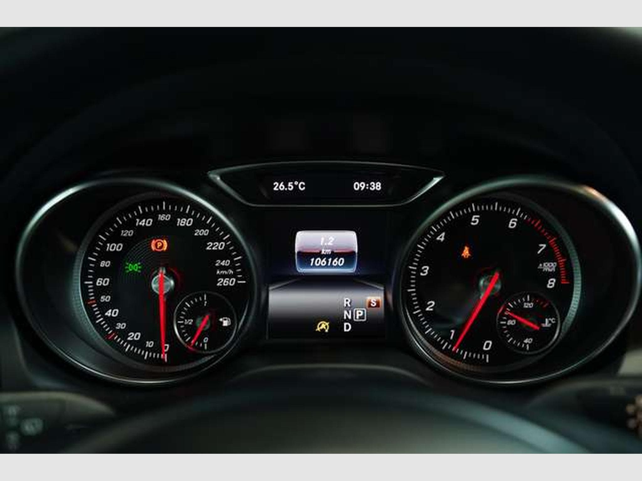 Mercedes CLA 220 4M Urban *18 *Pano*Navi (2016) - Photo 30