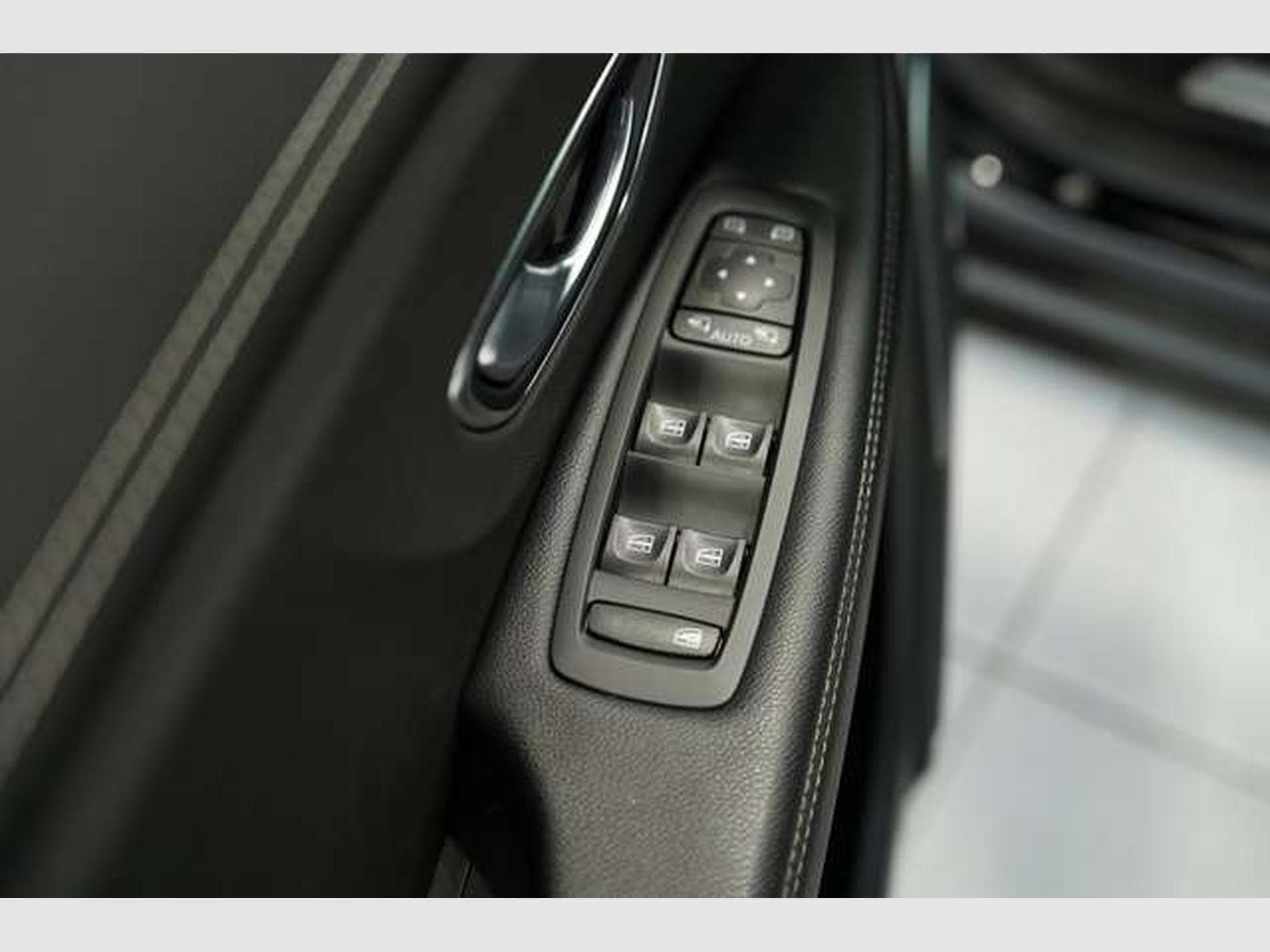 Renault Scenic Grand Black Edition *1.H *7-Sitzer *ACC (2021) - Photo 26