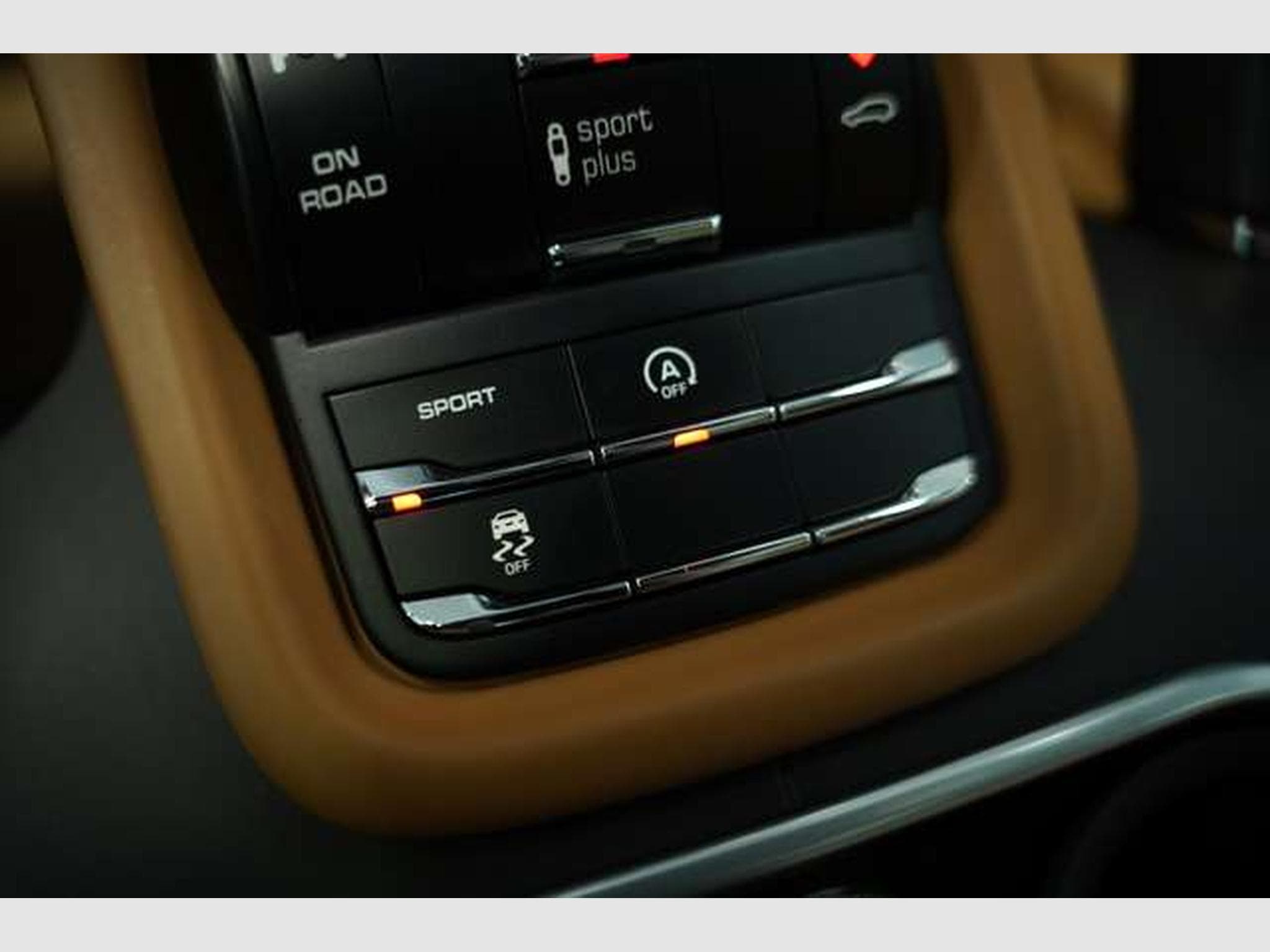 Porsche Cayenne S Diesel Sport Design *21 *Pano *LUFT (2016) - Photo 28