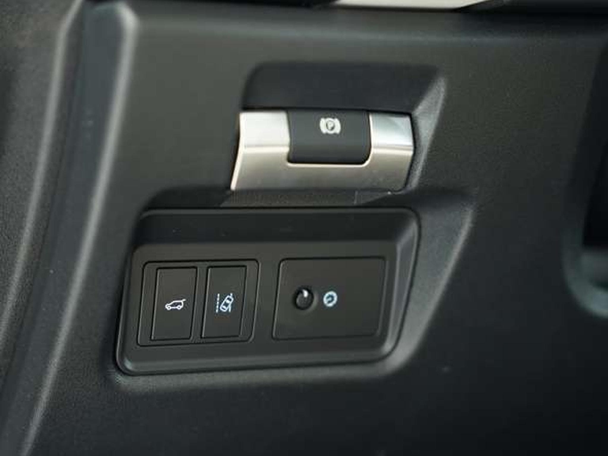 Jaguar E-Pace R-Dynamic HSE AWD *2. HD *Pano *H-UP *Mem (2018) - Photo 29