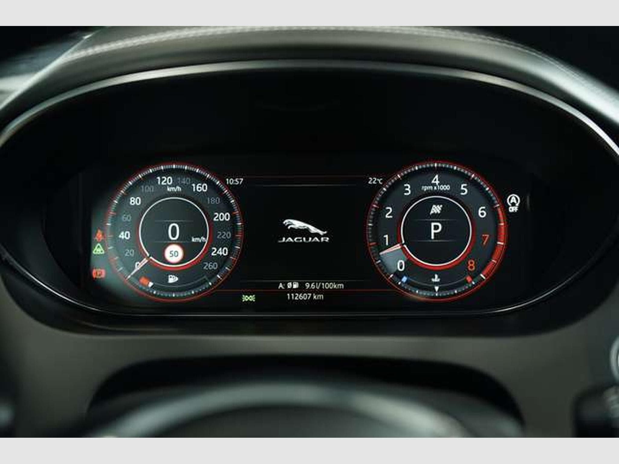 Jaguar E-Pace R-Dynamic HSE AWD *2. HD *Pano *H-UP *Mem (2018) - Photo 40
