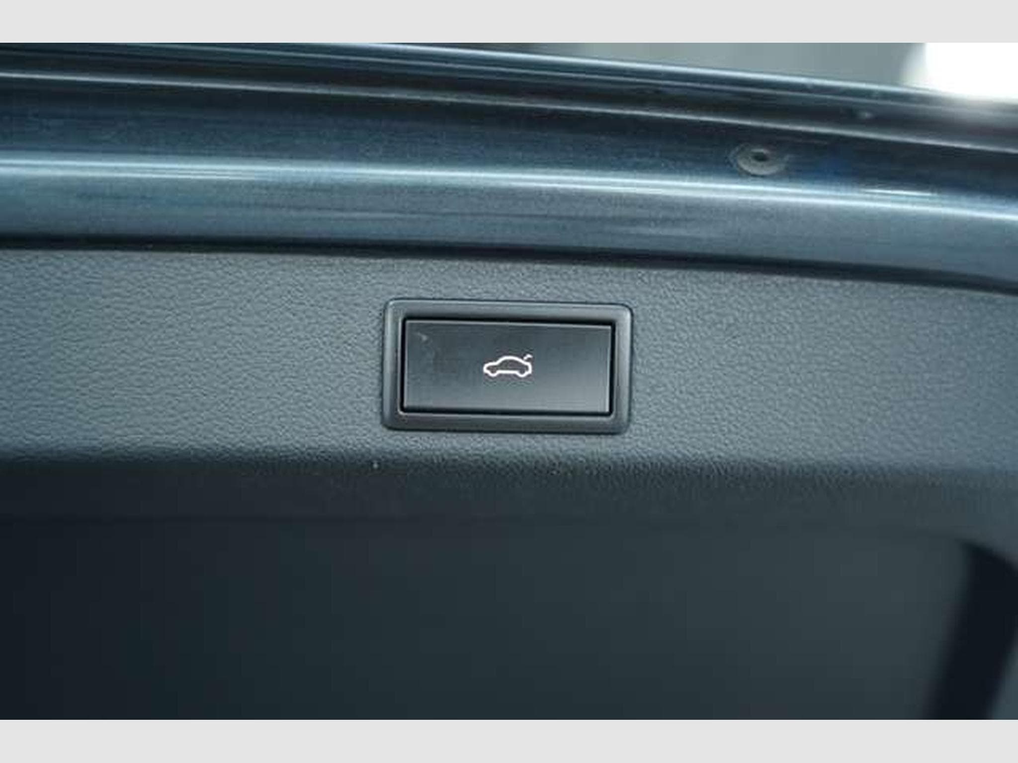 Skoda Superb Sportline 4x4 1.H *Pano *Canton *Memory (2017) - Photo 25