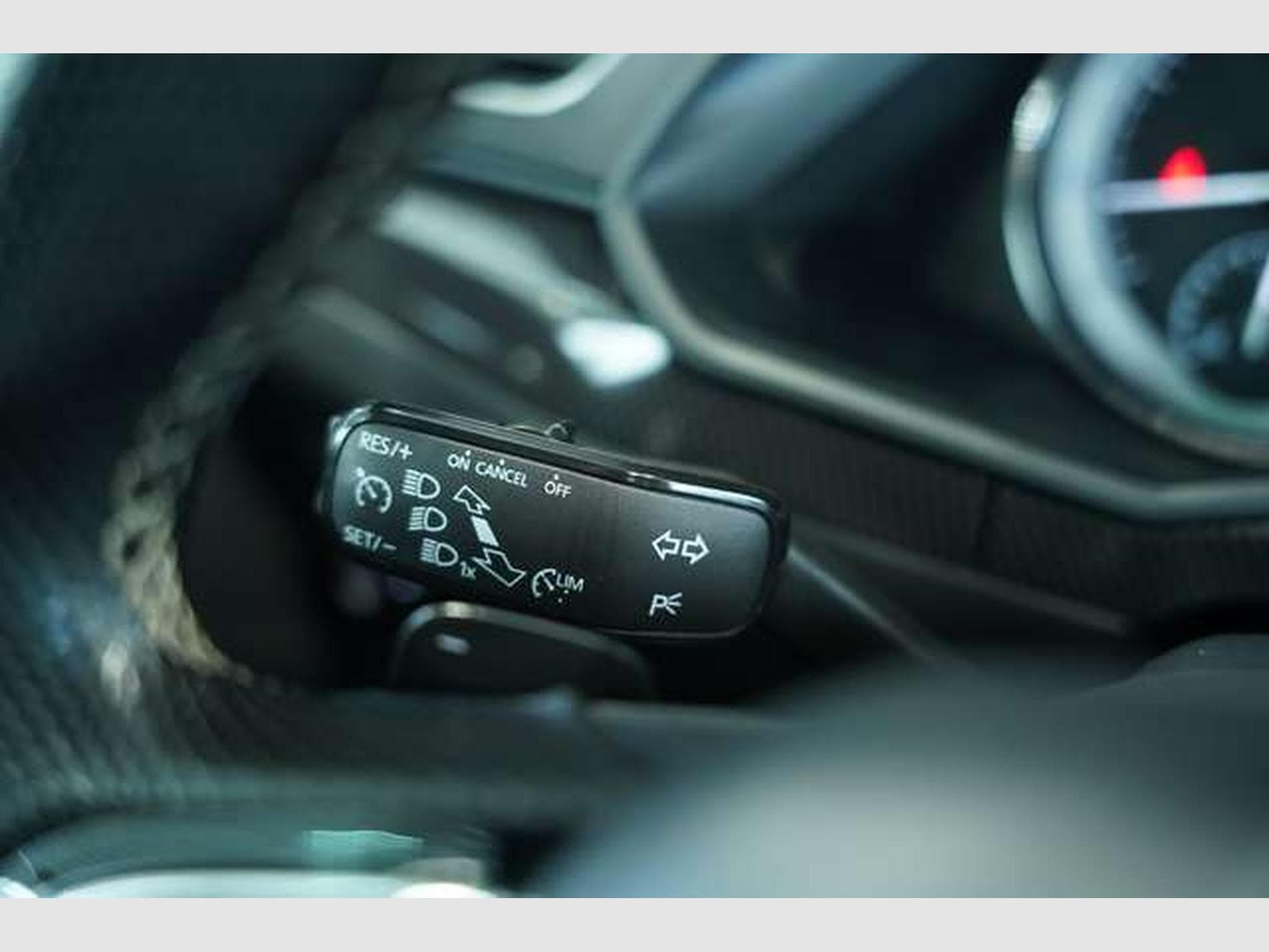 Skoda Superb Sportline 4x4 1.H *Pano *Canton *Memory (2017) - Photo 44
