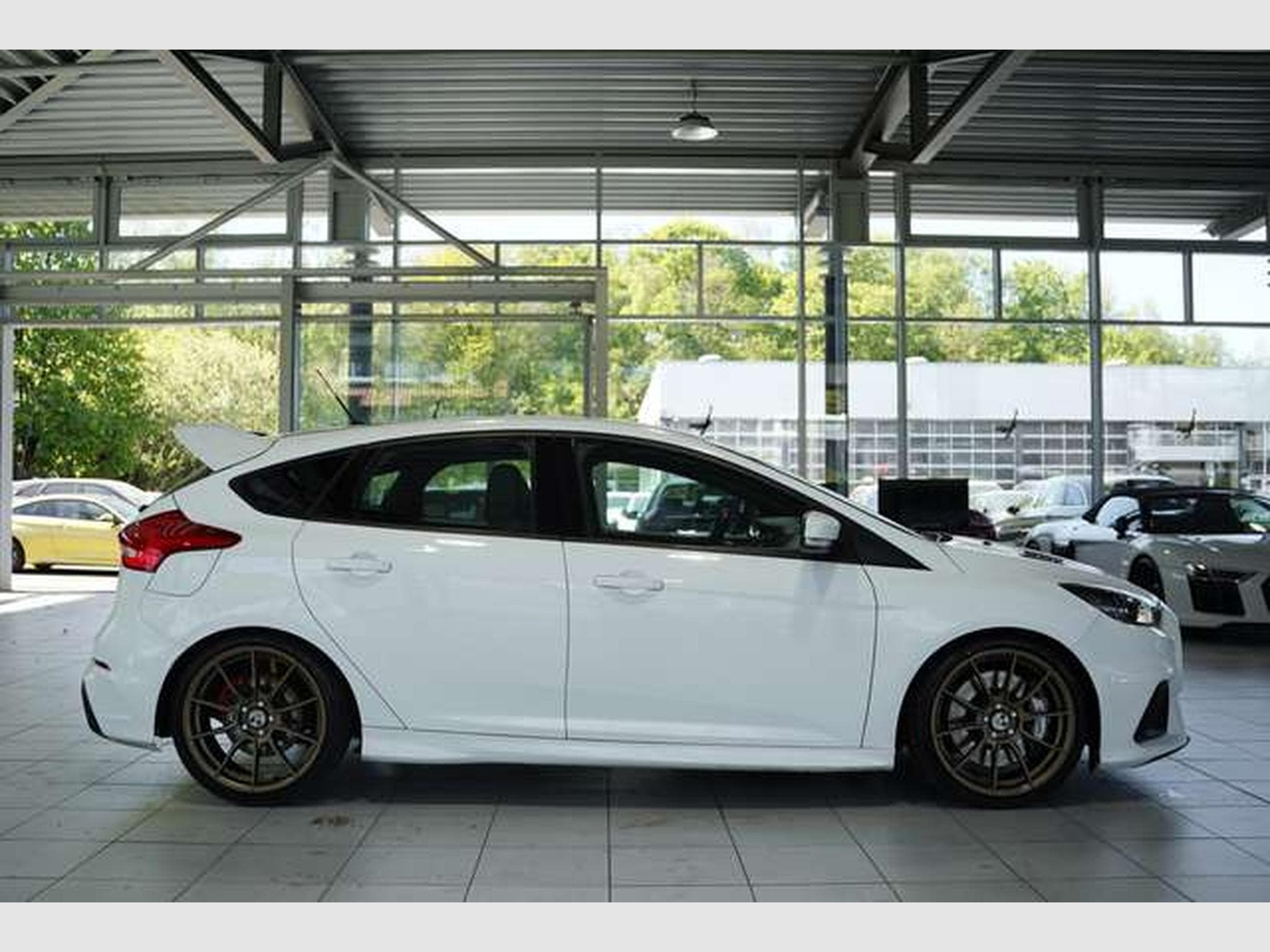 Ford Focus RS *19 Zoll *Recaro*MILLTEK*Navi*Öhlins* (2016) - Photo 7
