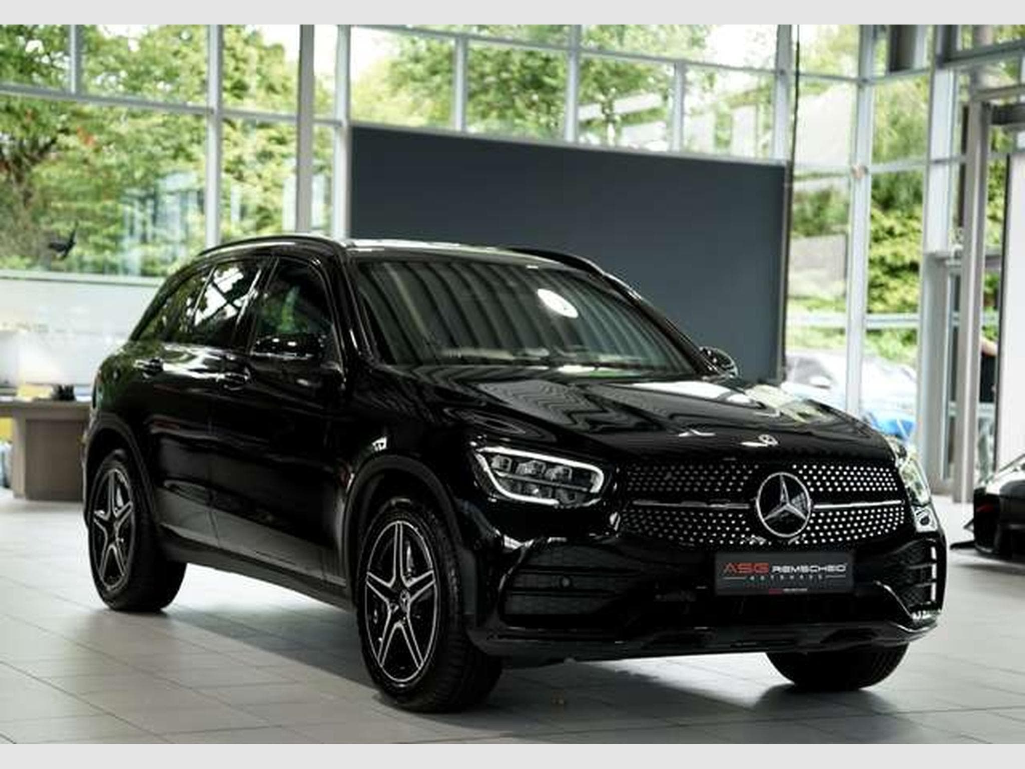 Mercedes GLC 400 d 4M AMG Line *1.H *Digital *AHK *Night (2022) - Photo 5