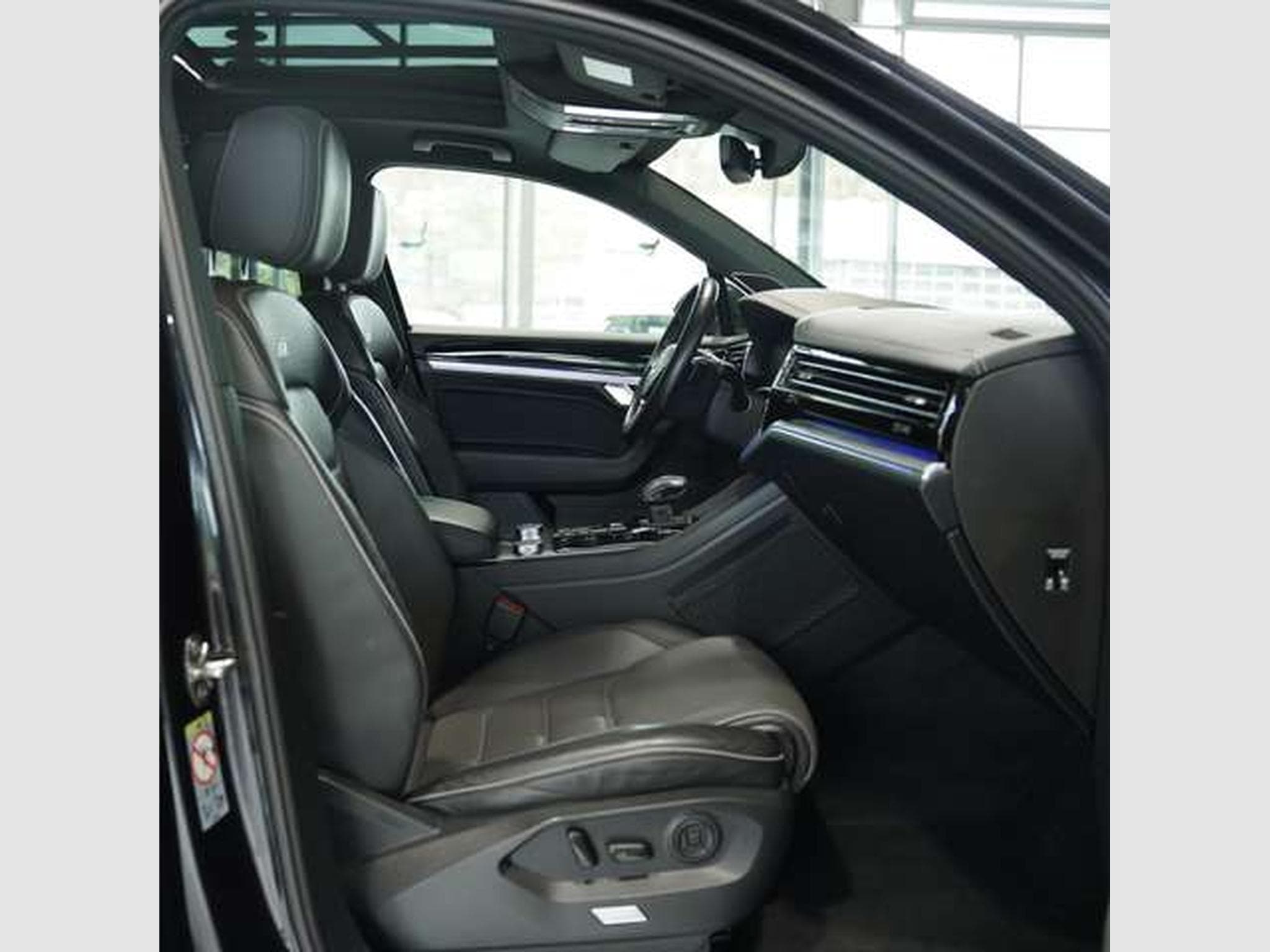 VW Touareg R-Line 4M 2.H *21*Pano*LUFT*Memory*H-UP (2020) - Photo 14