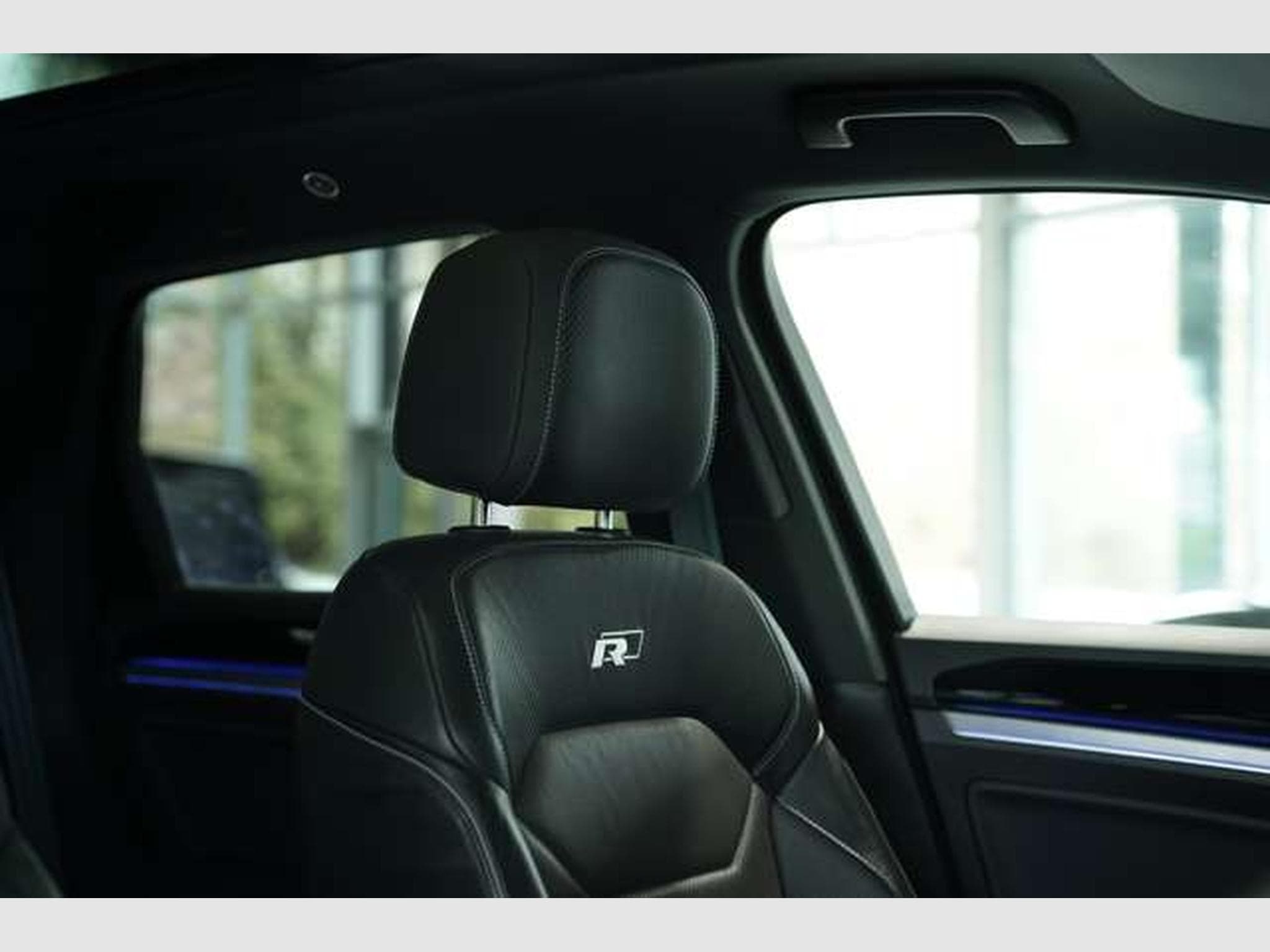 VW Touareg R-Line 4M 2.H *21*Pano*LUFT*Memory*H-UP (2020) - Photo 18