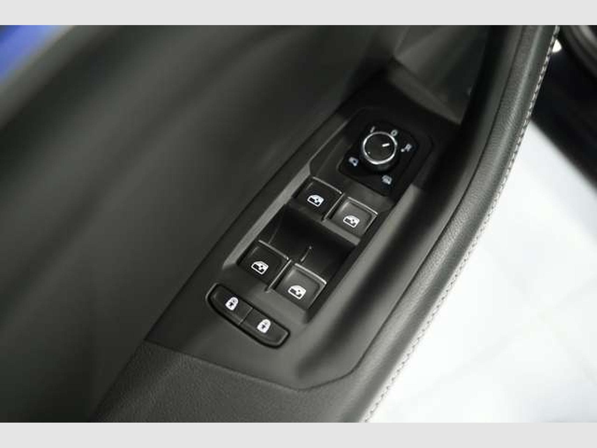 VW Touareg R-Line 4M 2.H *21*Pano*LUFT*Memory*H-UP (2020) - Photo 23