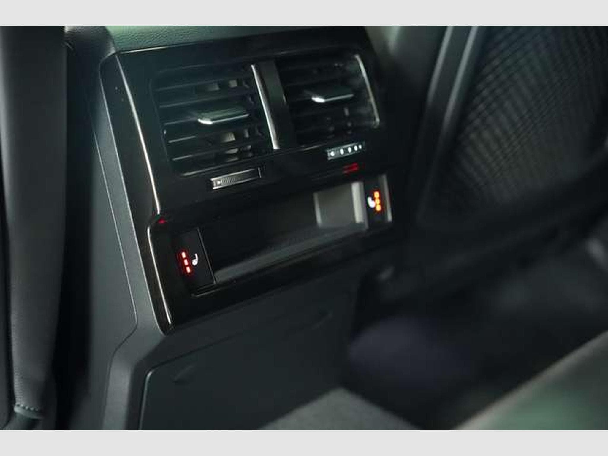 VW Touareg R-Line 4M 2.H *21*Pano*LUFT*Memory*H-UP (2020) - Photo 41