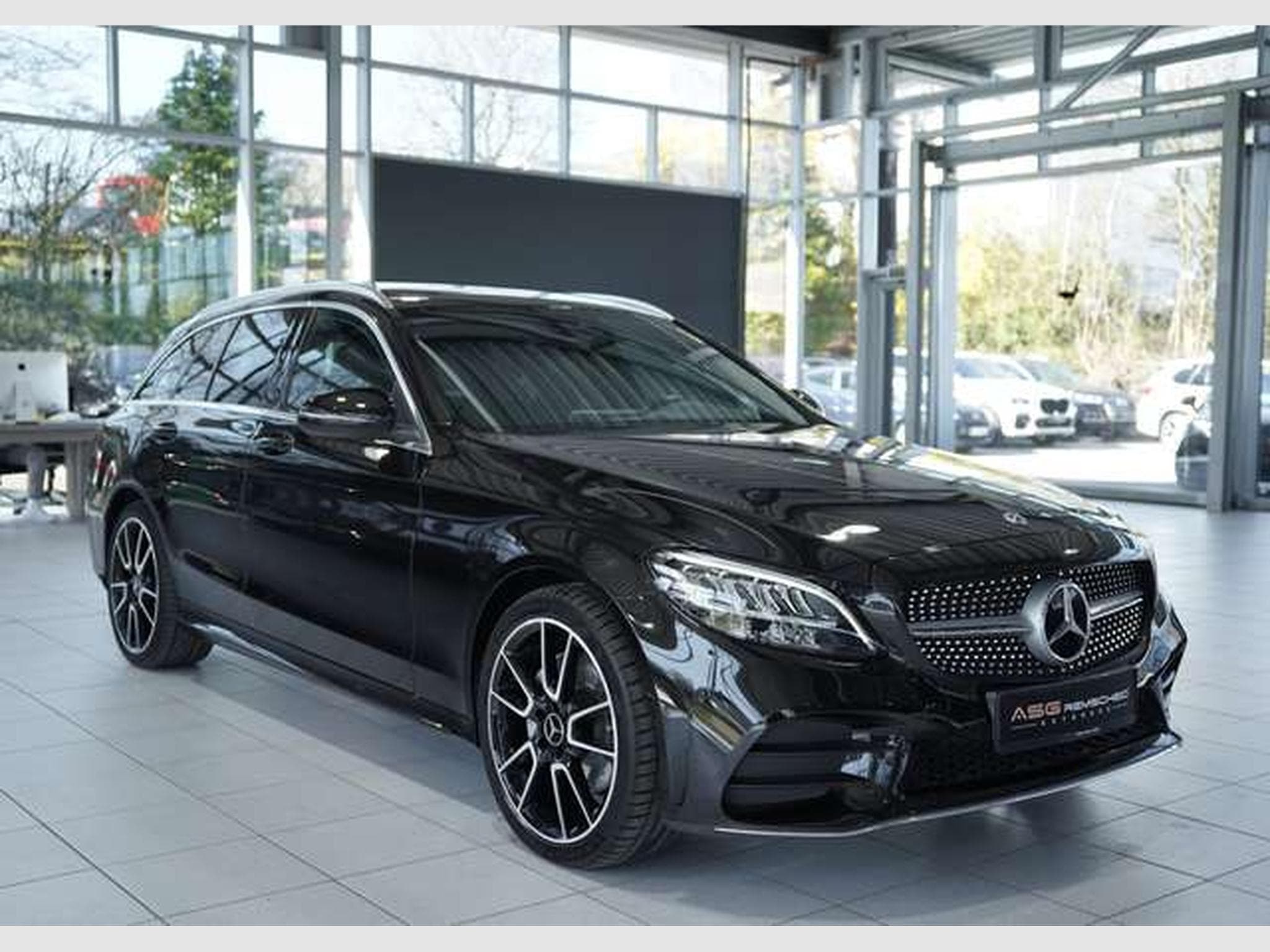 Mercedes C 200 T 9G-Tr. 4Matic AMG Line *Pano *Widescreen (2019) - Photo 6