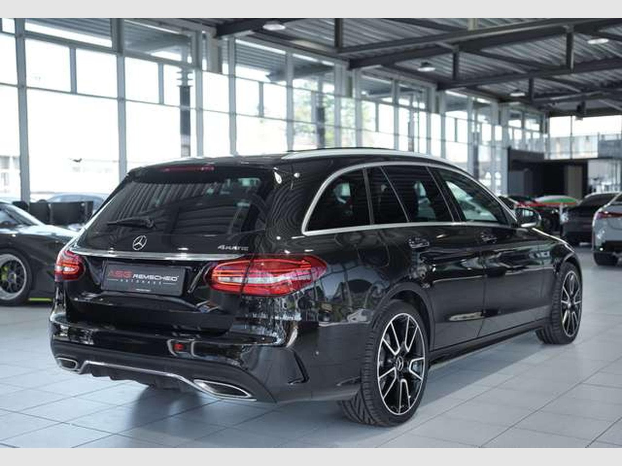 Mercedes C 200 T 9G-Tr. 4Matic AMG Line *Pano *Widescreen (2019) - Photo 8