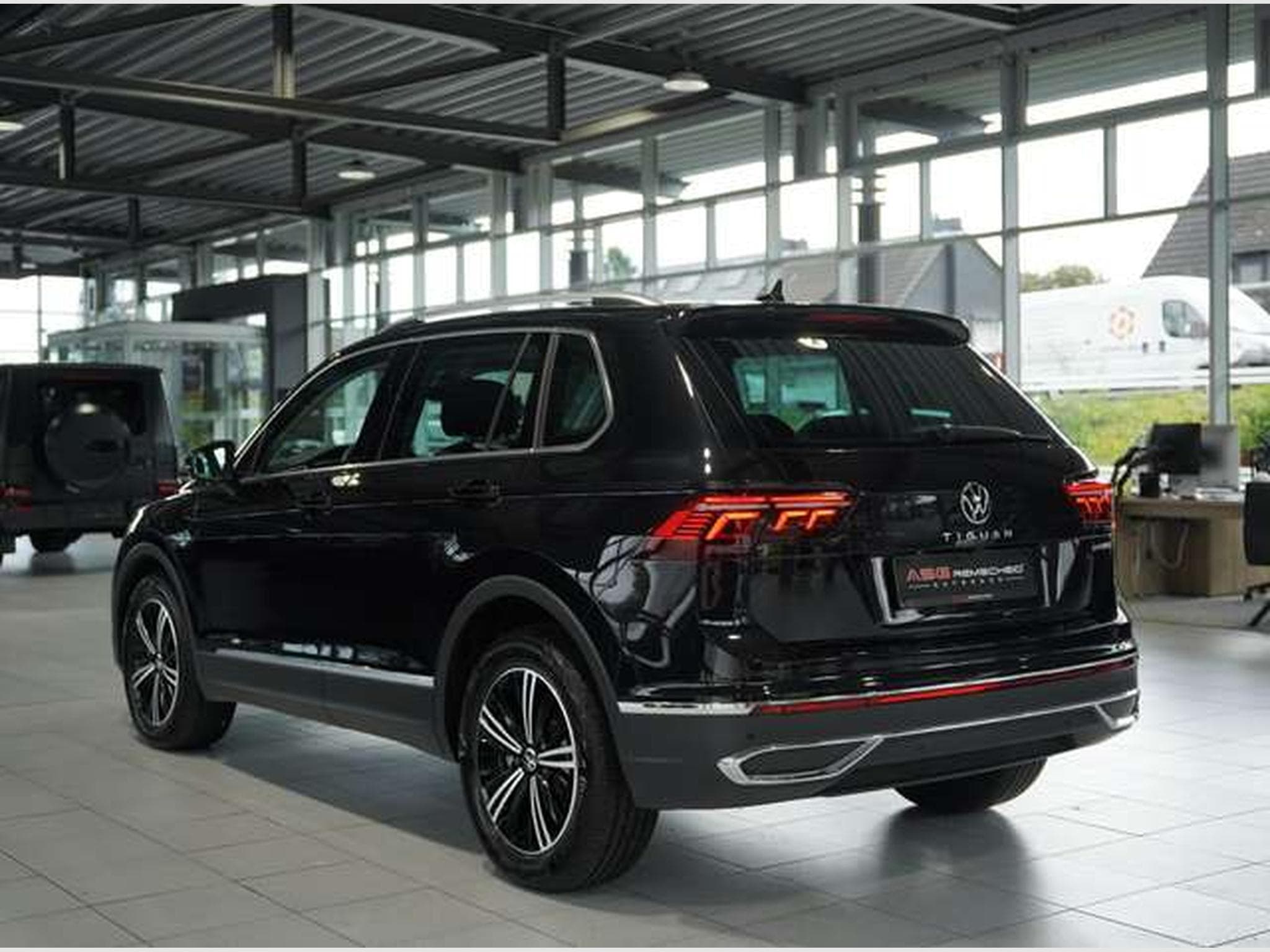 VW Tiguan Elegance eHybrid DSG *1.H *MwSt. *Matrix (2021) - Photo 7