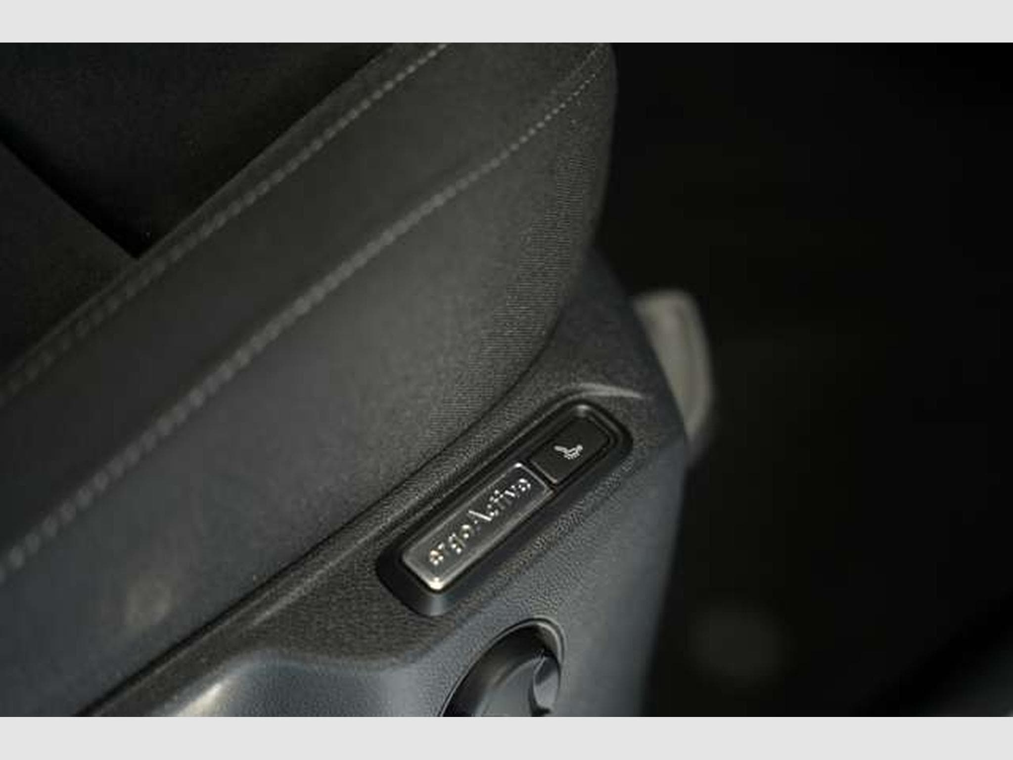VW Tiguan Elegance eHybrid DSG *1.H *MwSt. *Matrix (2021) - Photo 14