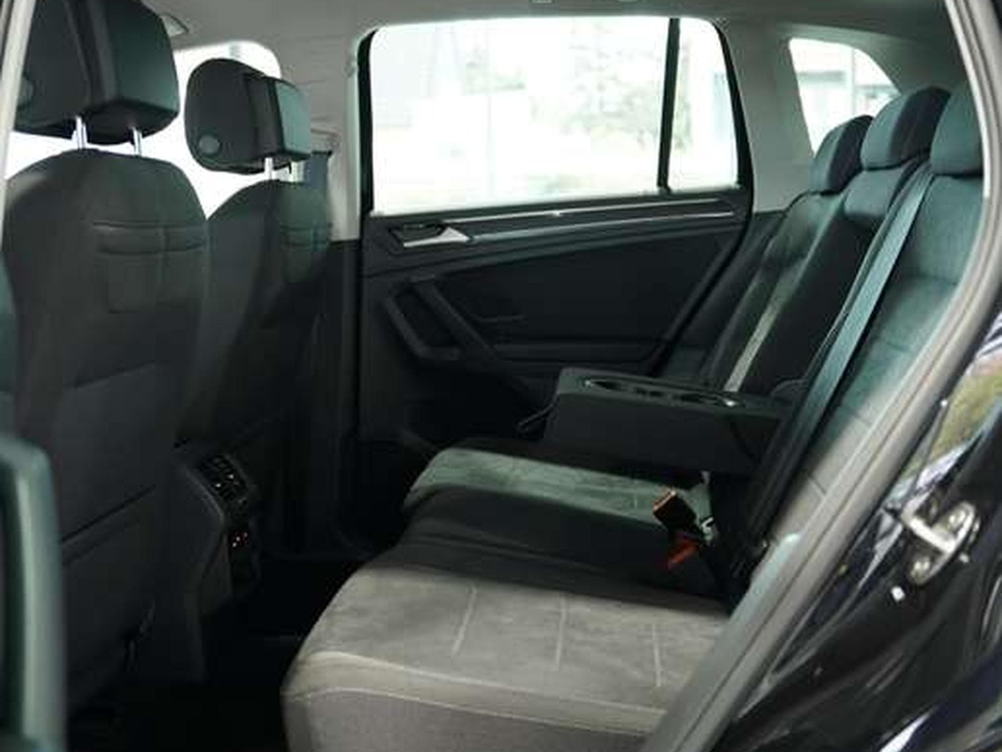 VW Tiguan Elegance eHybrid DSG *1.H *MwSt. *Matrix (2021) - Photo 18