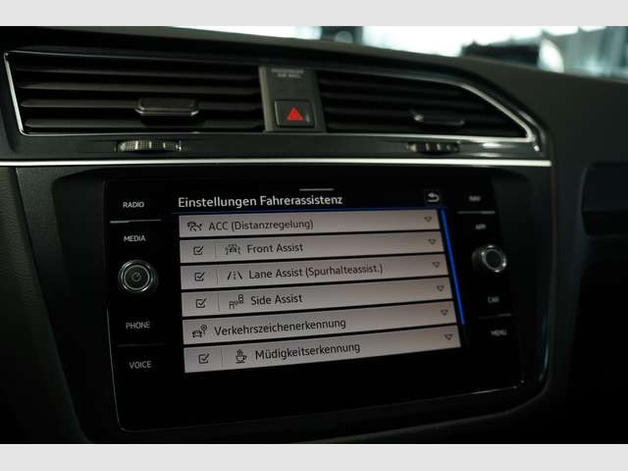 VW Tiguan Elegance eHybrid DSG *1.H *MwSt. *Matrix (2021) - Photo 34